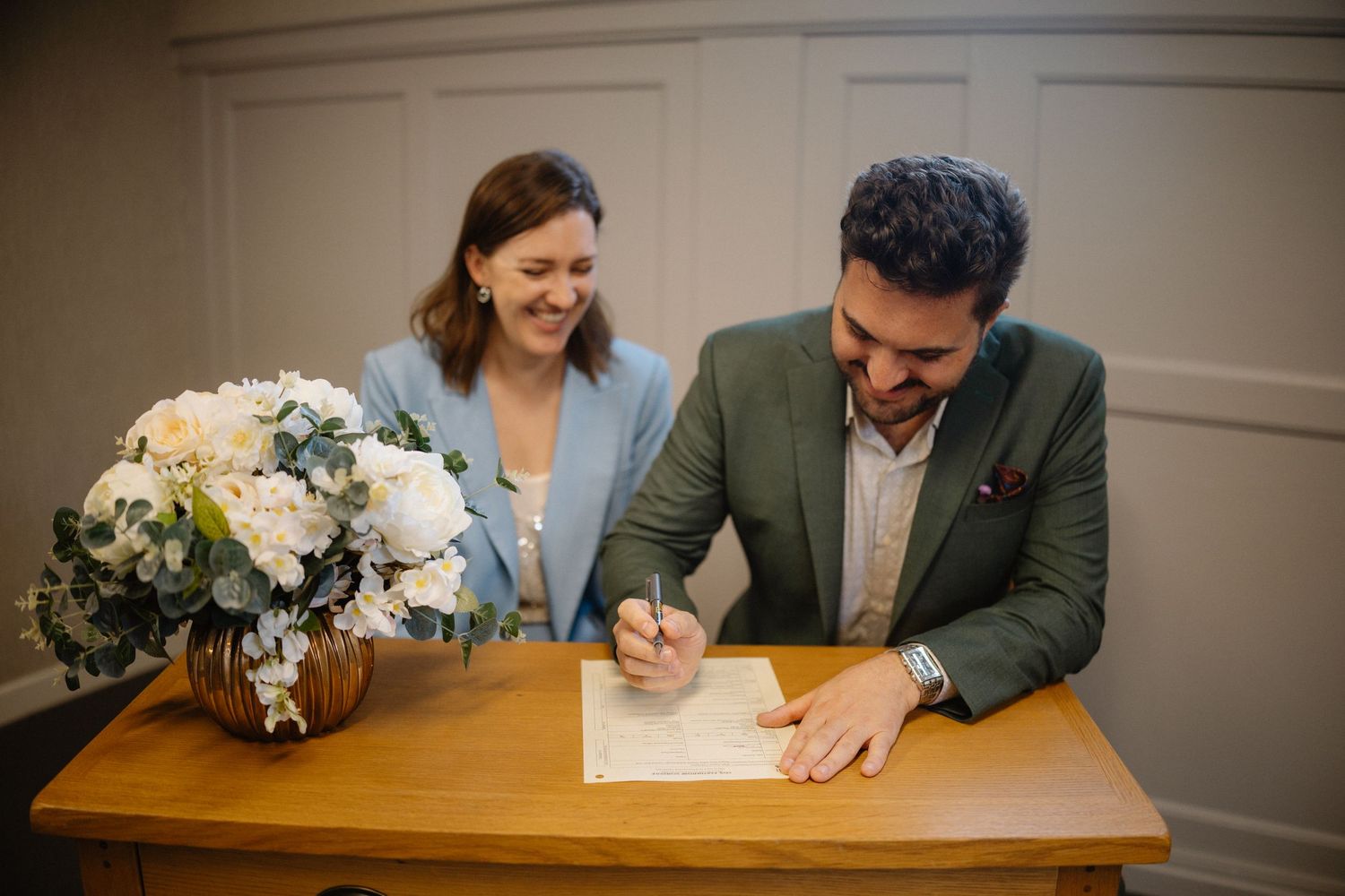 intimate wedding in city chambers in Edinburgh Scotland