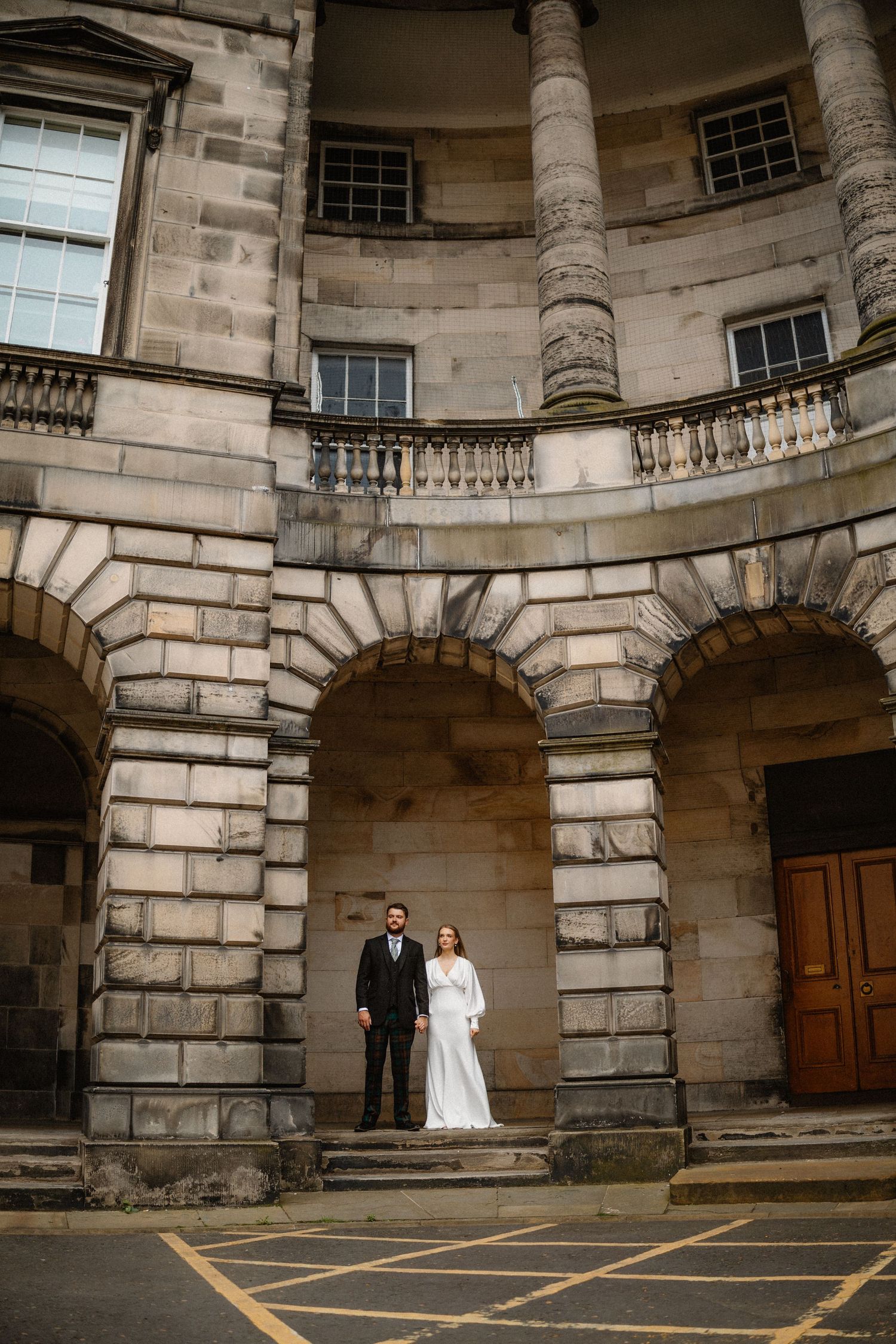 bride and groom Wedding photos Edinburgh Scotland