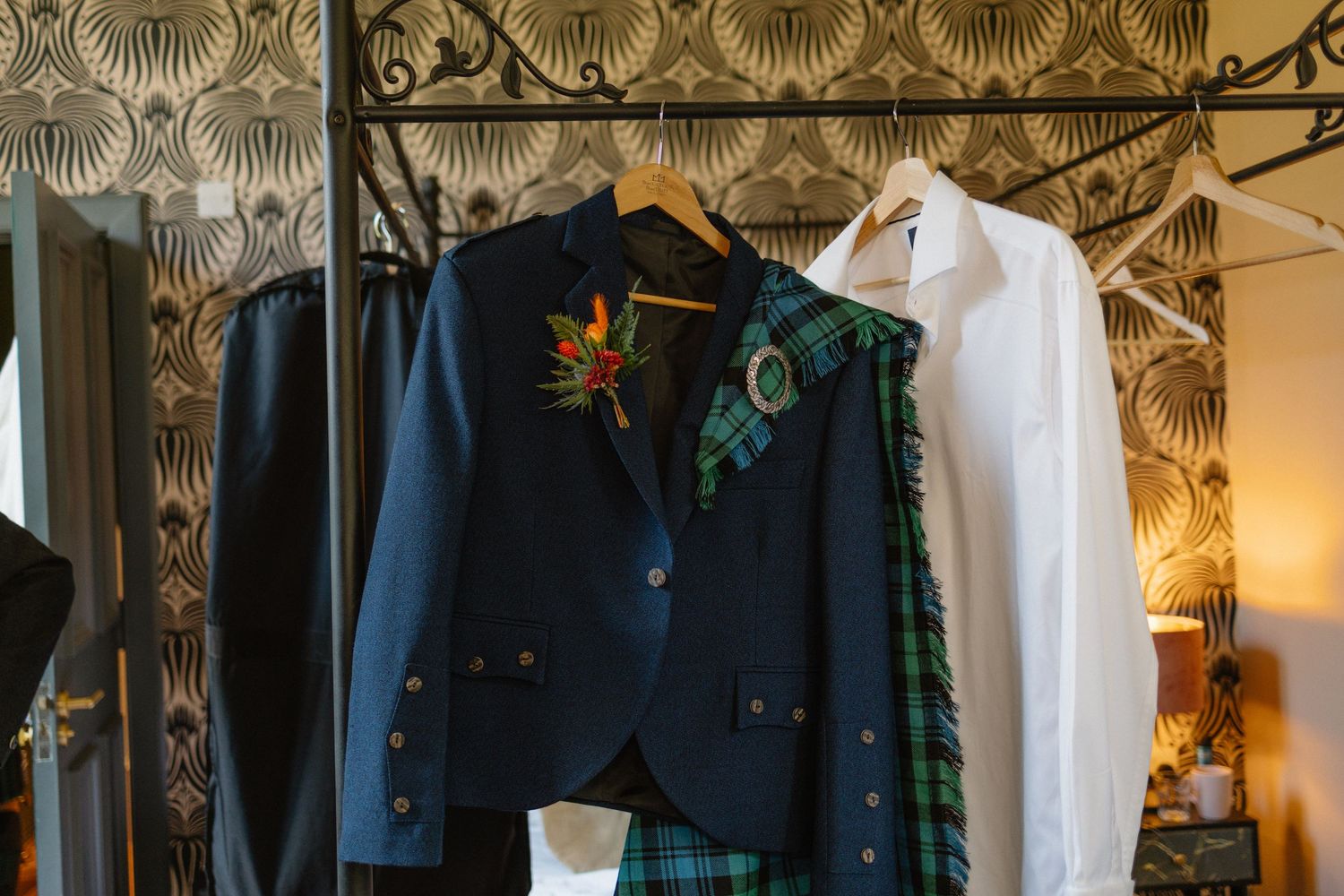 wedding photo wedding outfit