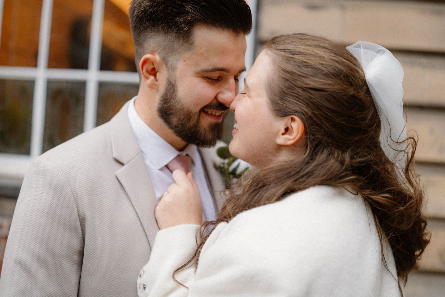 Edinburgh Elopement fun couple