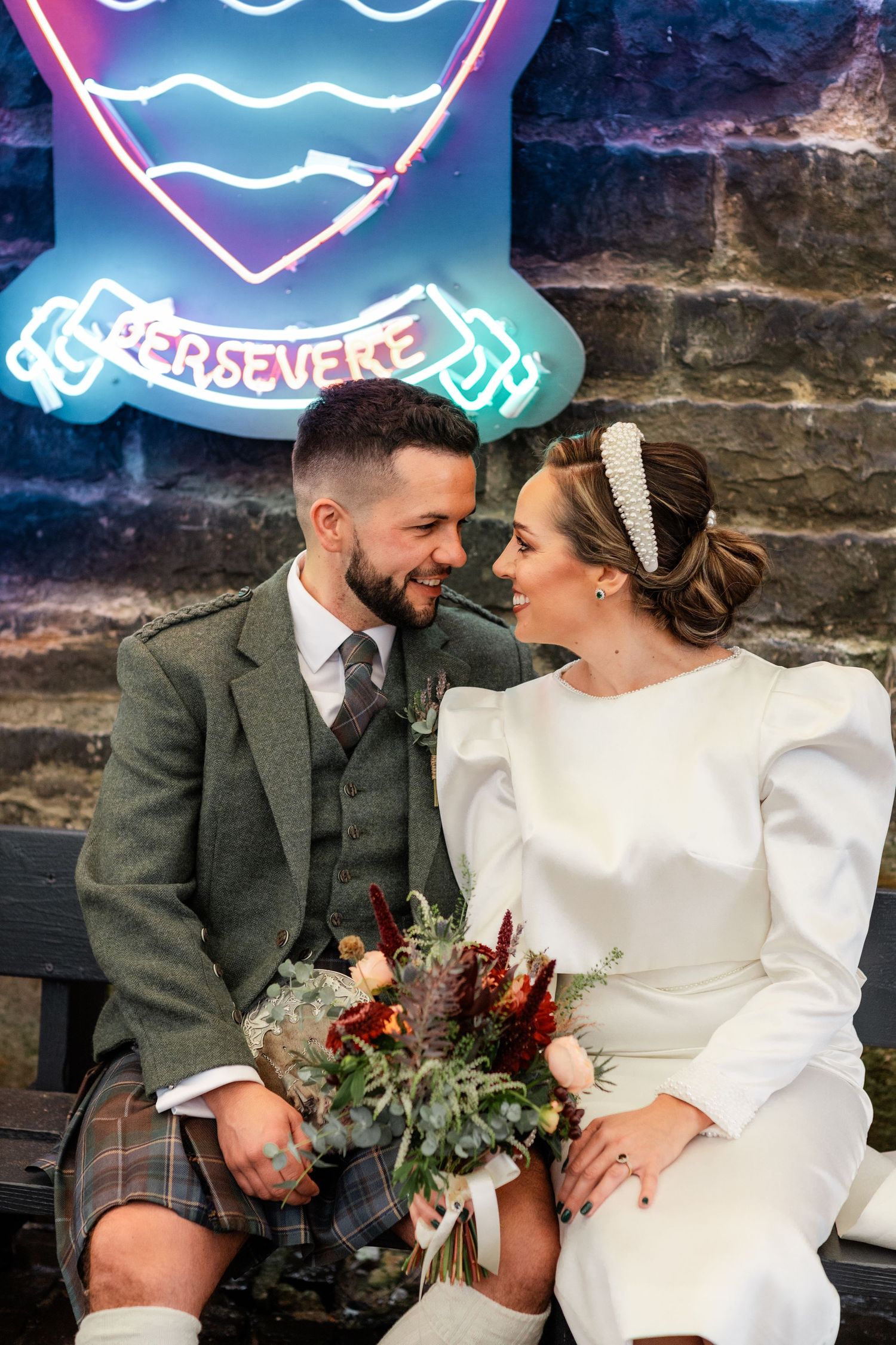 romantic couple wedding photos