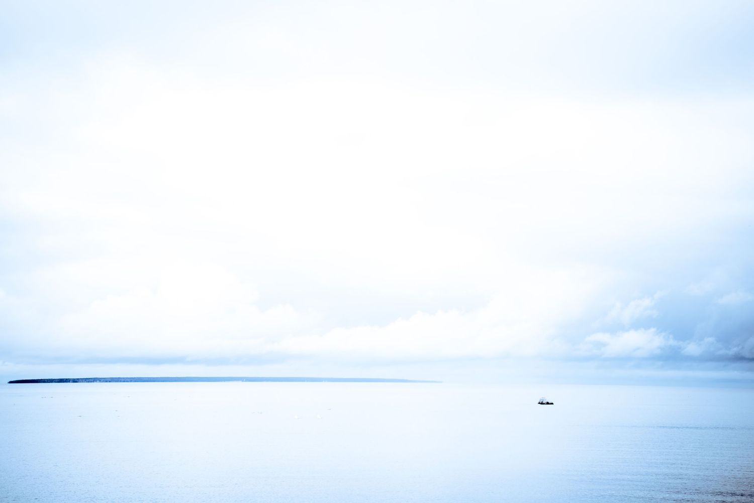 Soft moments, emotions and stories captured through my lens.