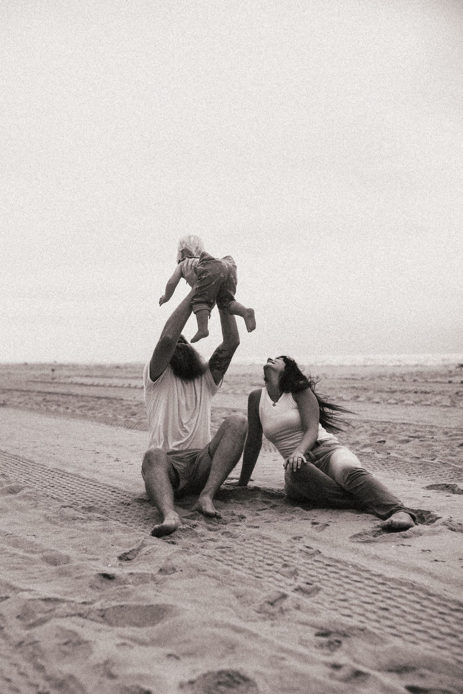 Family portrait on the beach in PA