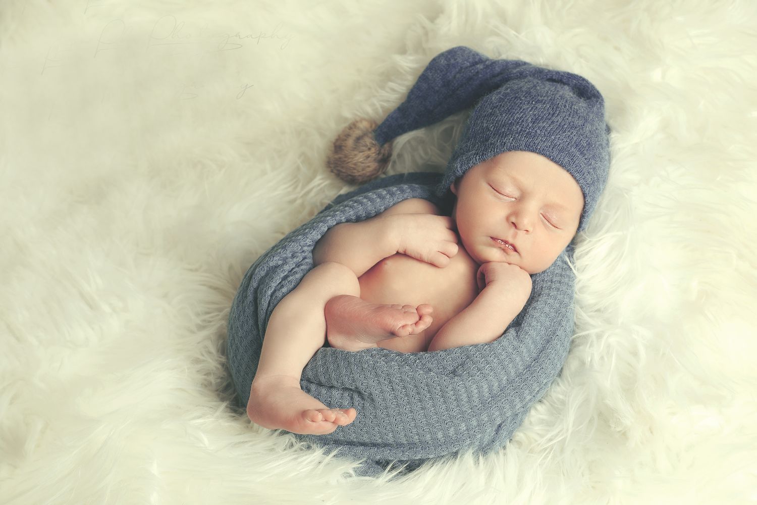 newborn photography periphotography.com