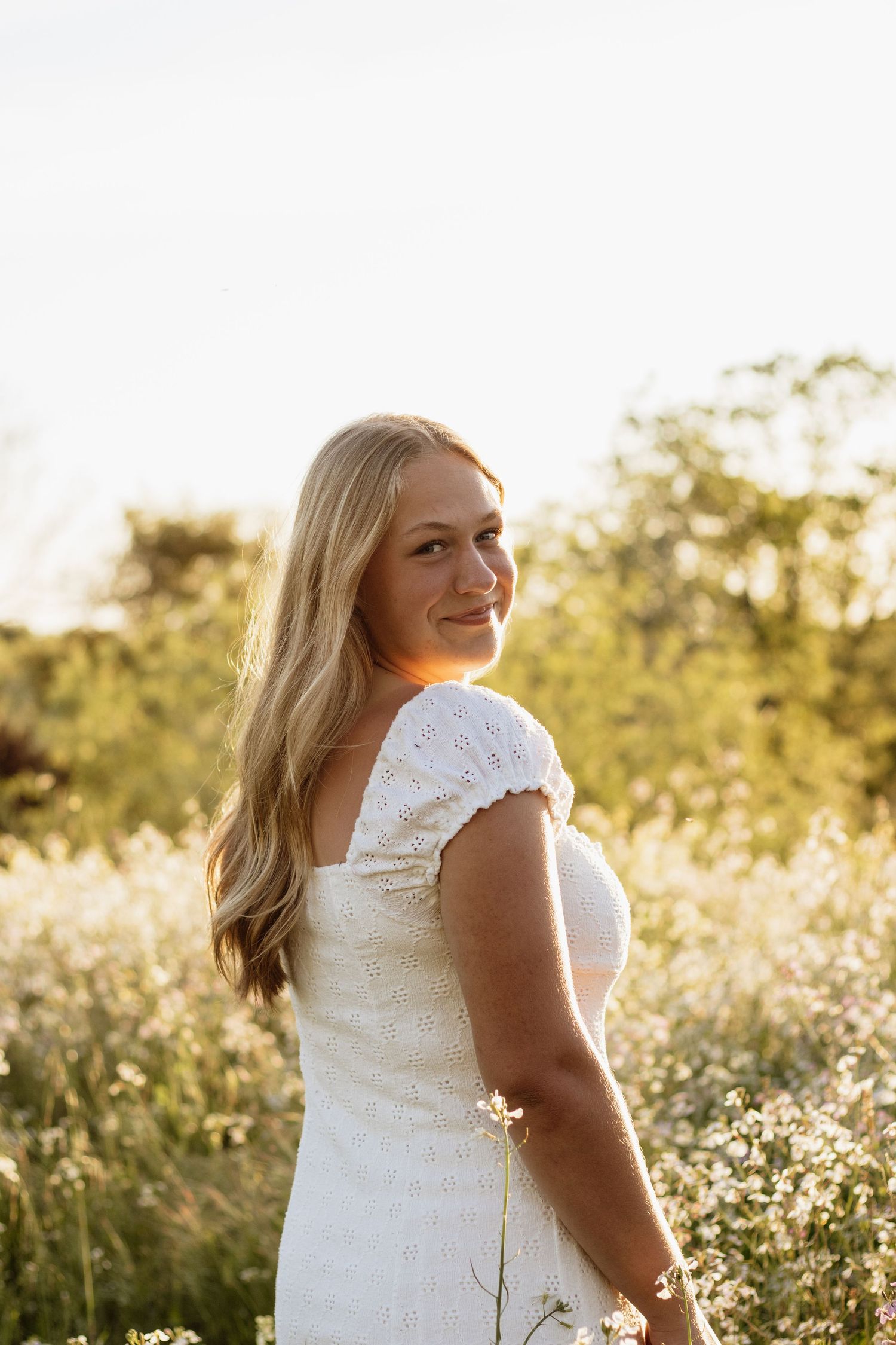 natural dreamy senior portraits