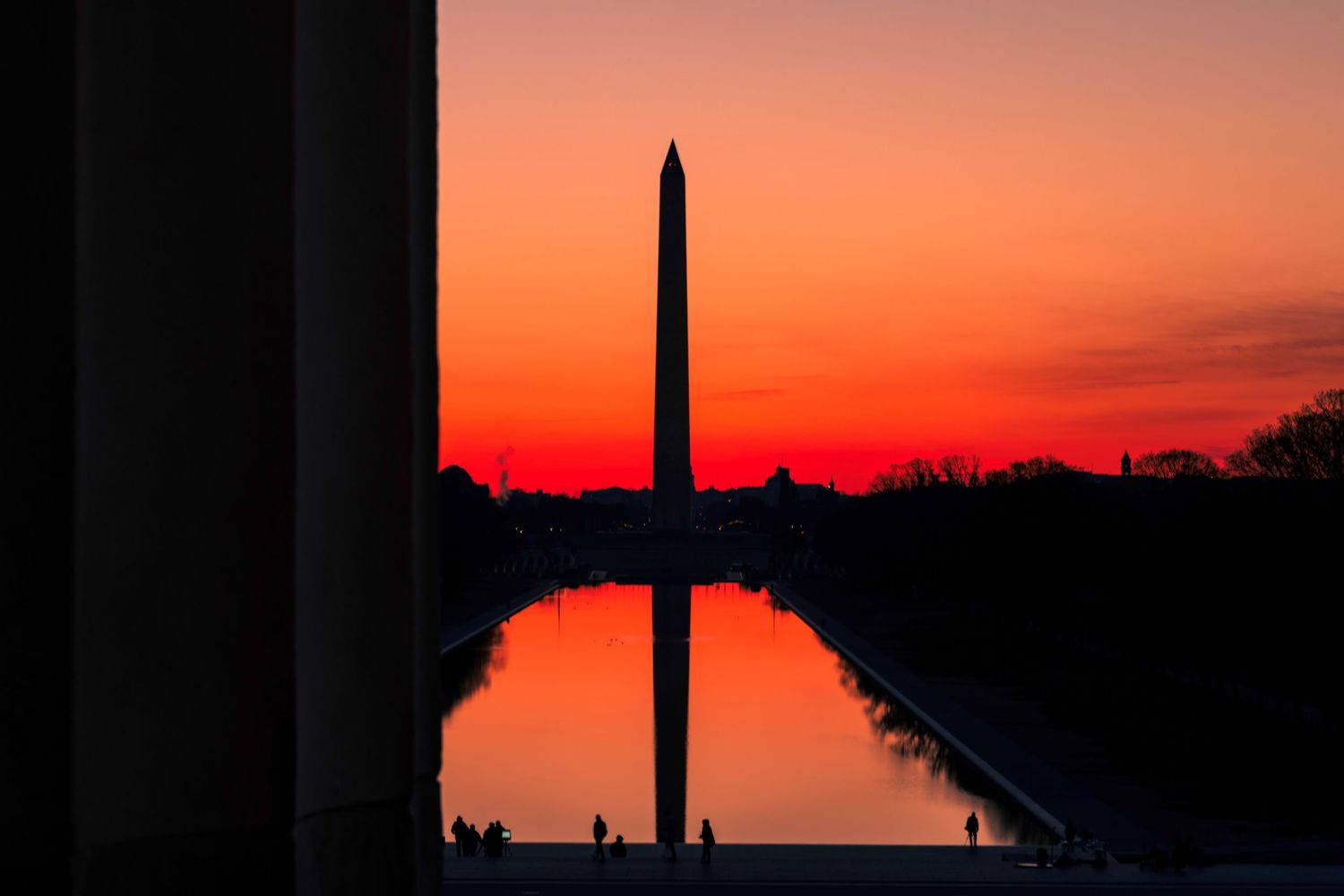 Rene Olivas Photography Washington Monument View at Equinox