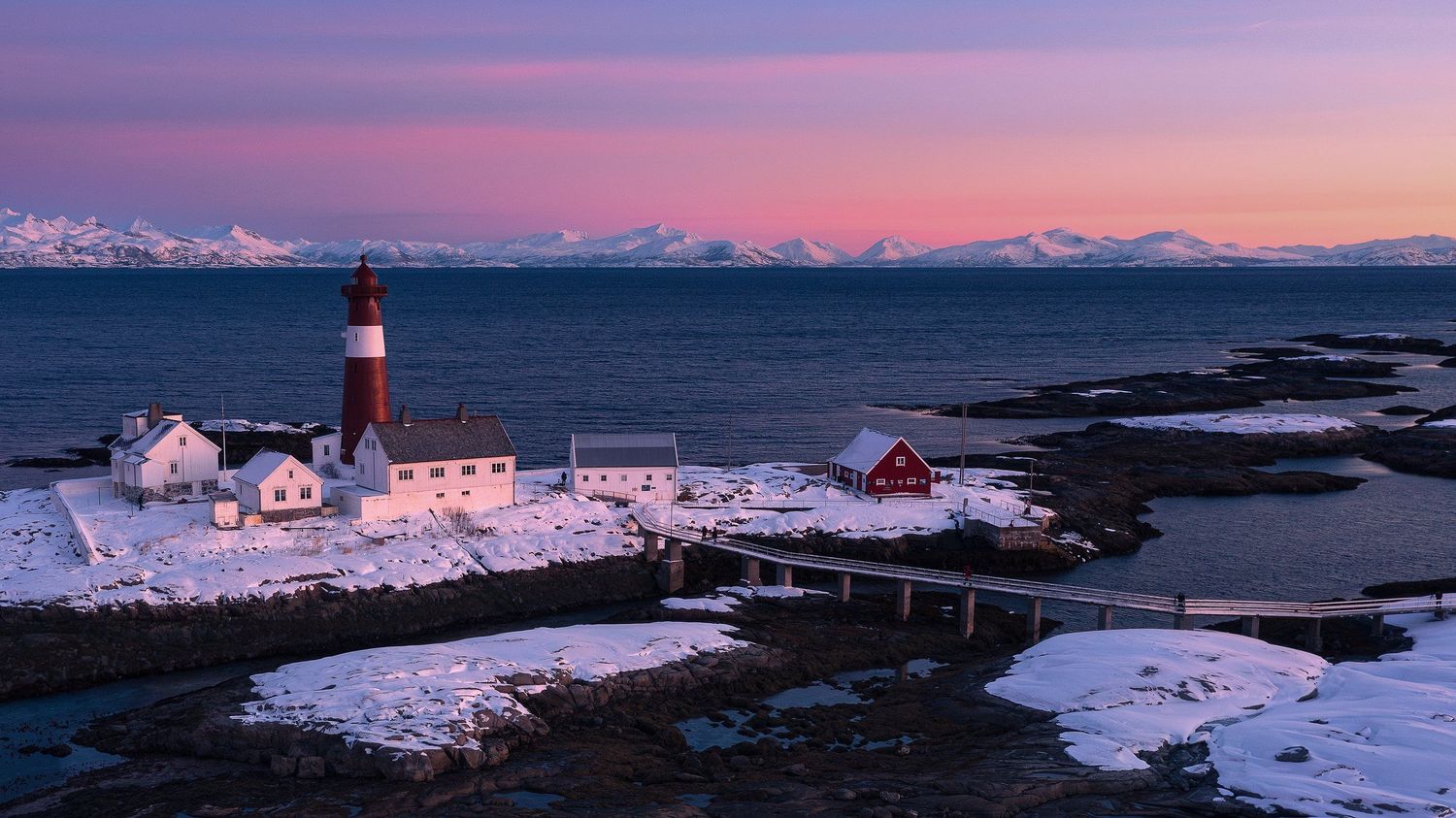 Rene Olivas Photography Tranoy, Norway Lighthouse