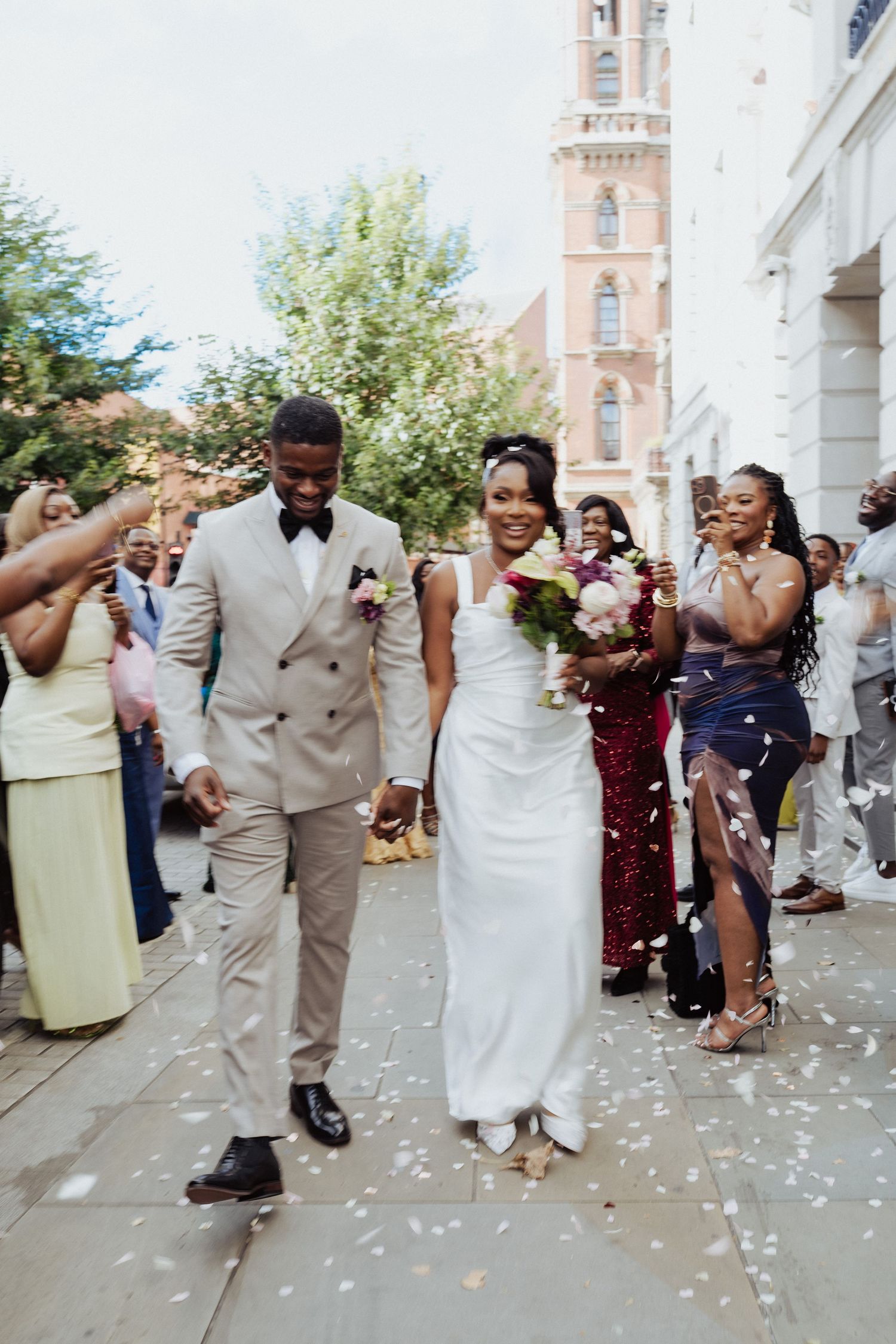 Olavisuals wedding photographs of Newlyweds in United Kingdom

London wedding photographer
London wedding videographer
UK wedding photograph