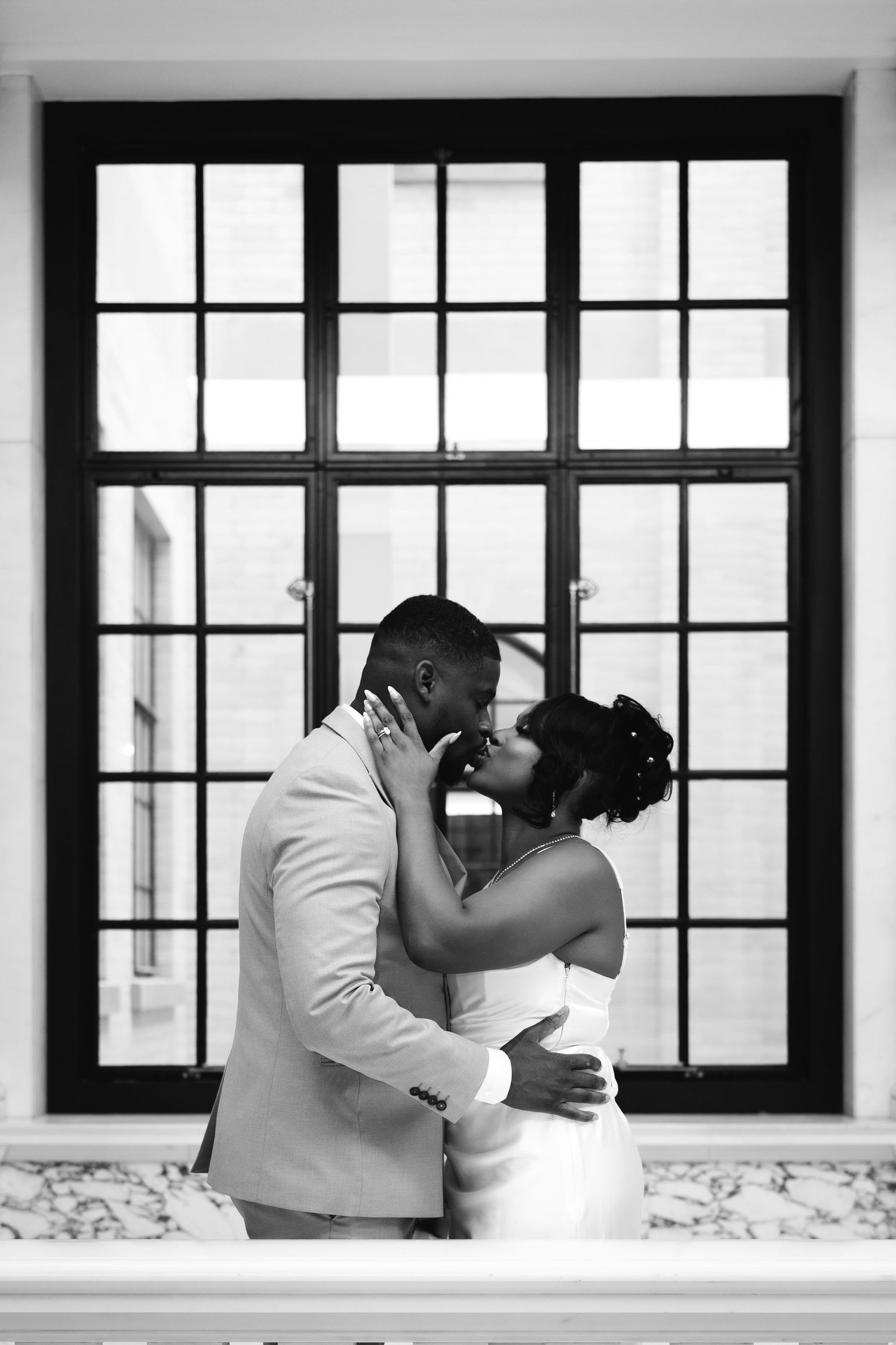 Olavisuals wedding photographs of Newlyweds in United Kingdom

London wedding photographer
London wedding videographer
UK wedding photograph