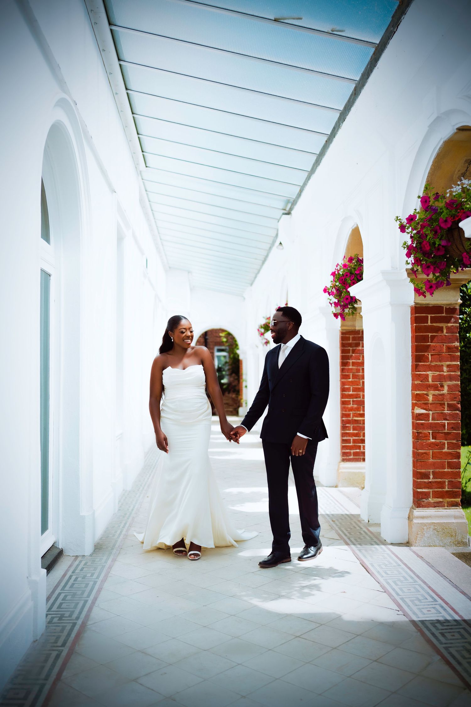 Wedding photographs of Newlyweds in United Kingdom

London wedding photographer
London wedding videographer
UK wedding photograph