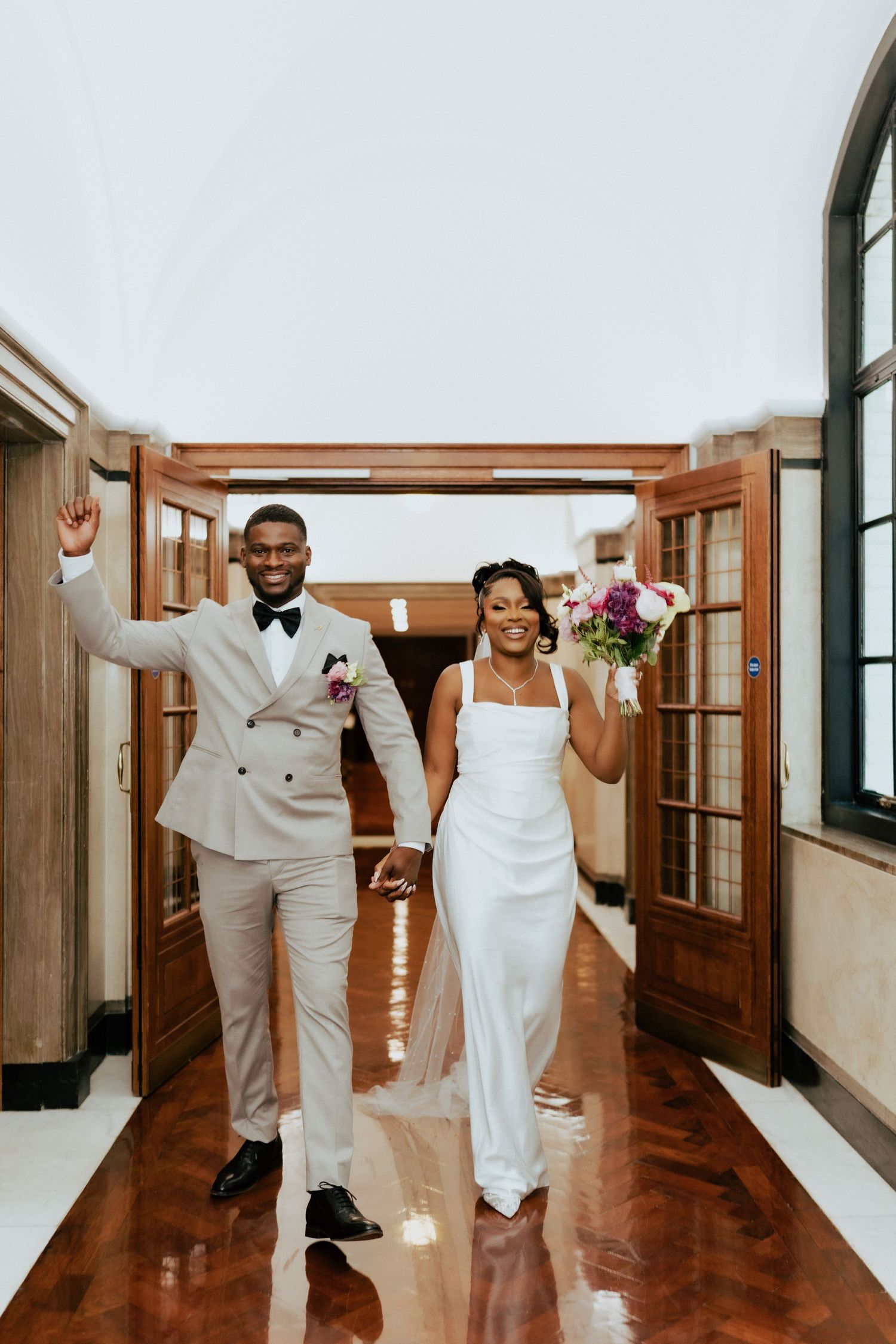 Olavisuals wedding photographs of Newlyweds in United Kingdom

London wedding photographer
London wedding videographer
UK wedding photograph