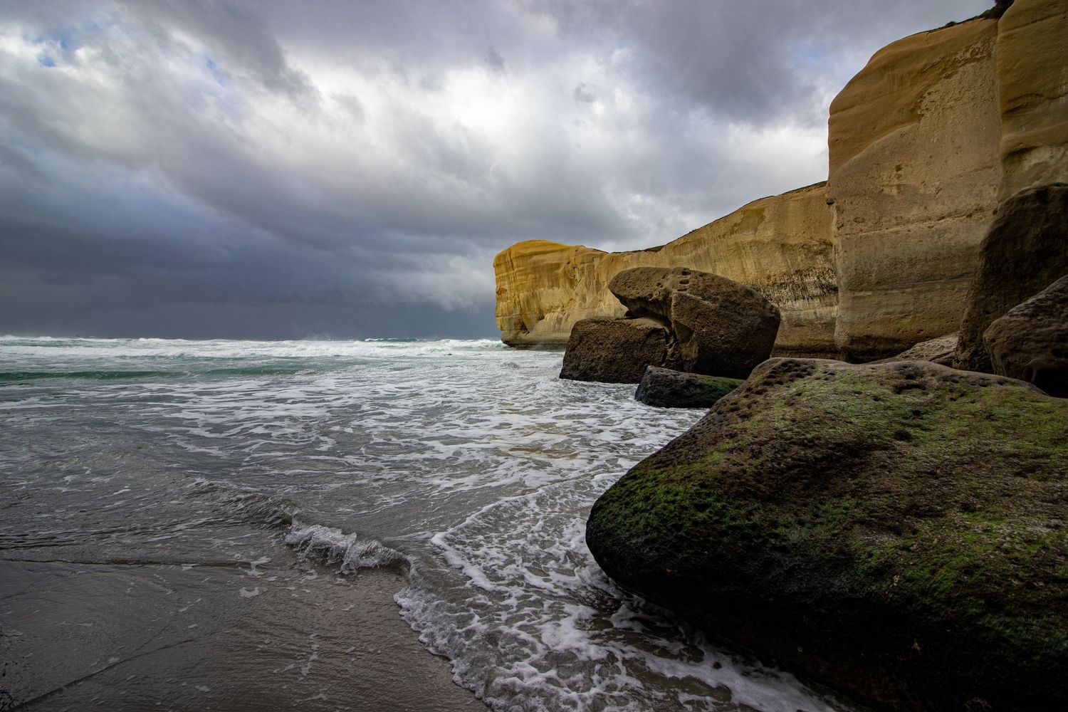 Tunnel Beach, Dunedin