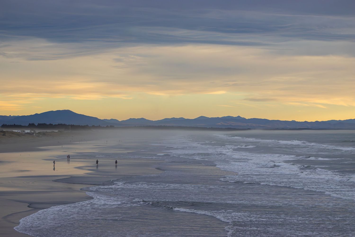 Tranquil morning, New Brighton beach
