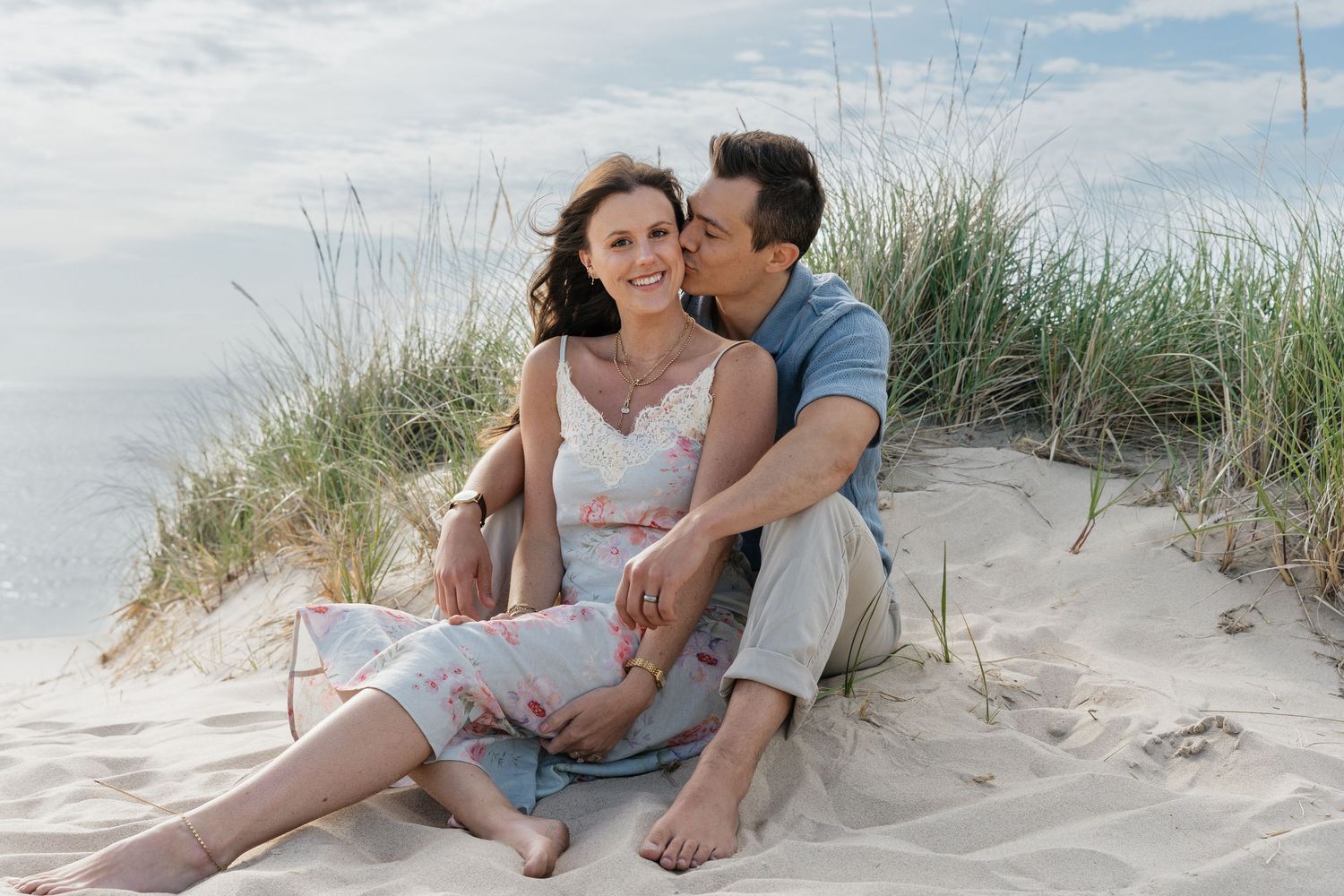 Couples photos West Olive Michigan. Windsnest Park.
