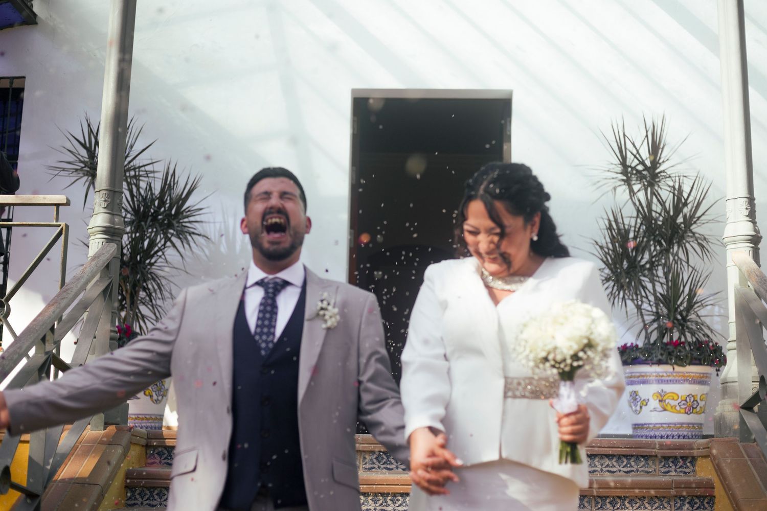 Elopement photography in Valais for relaxed couples