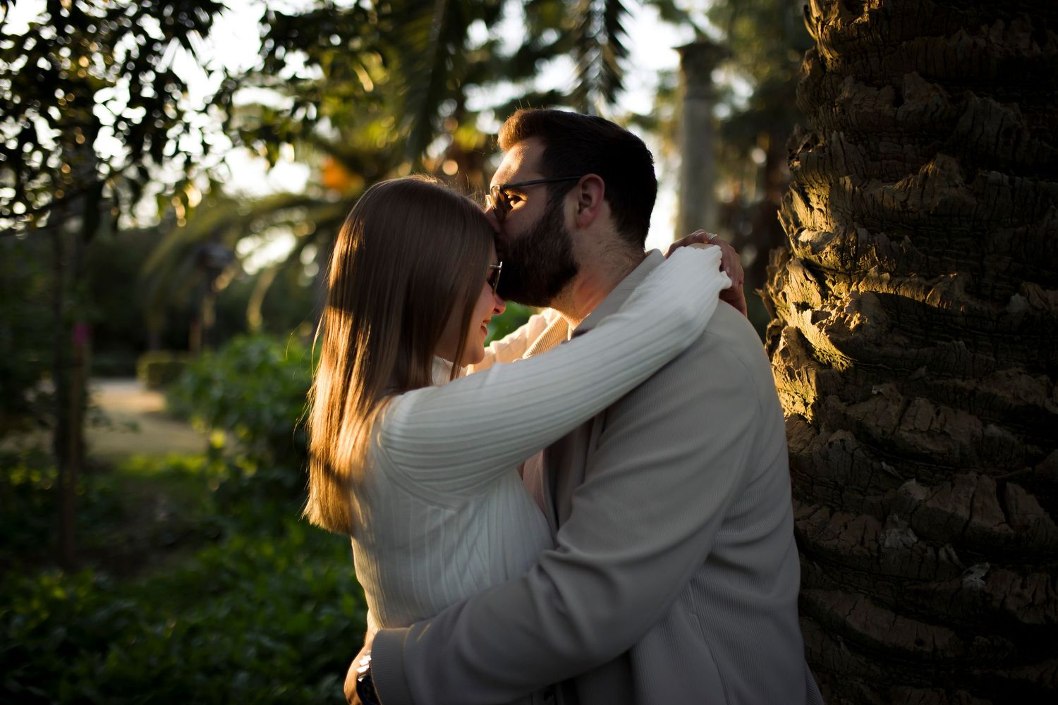 Couple photography in Bern focused on real connection