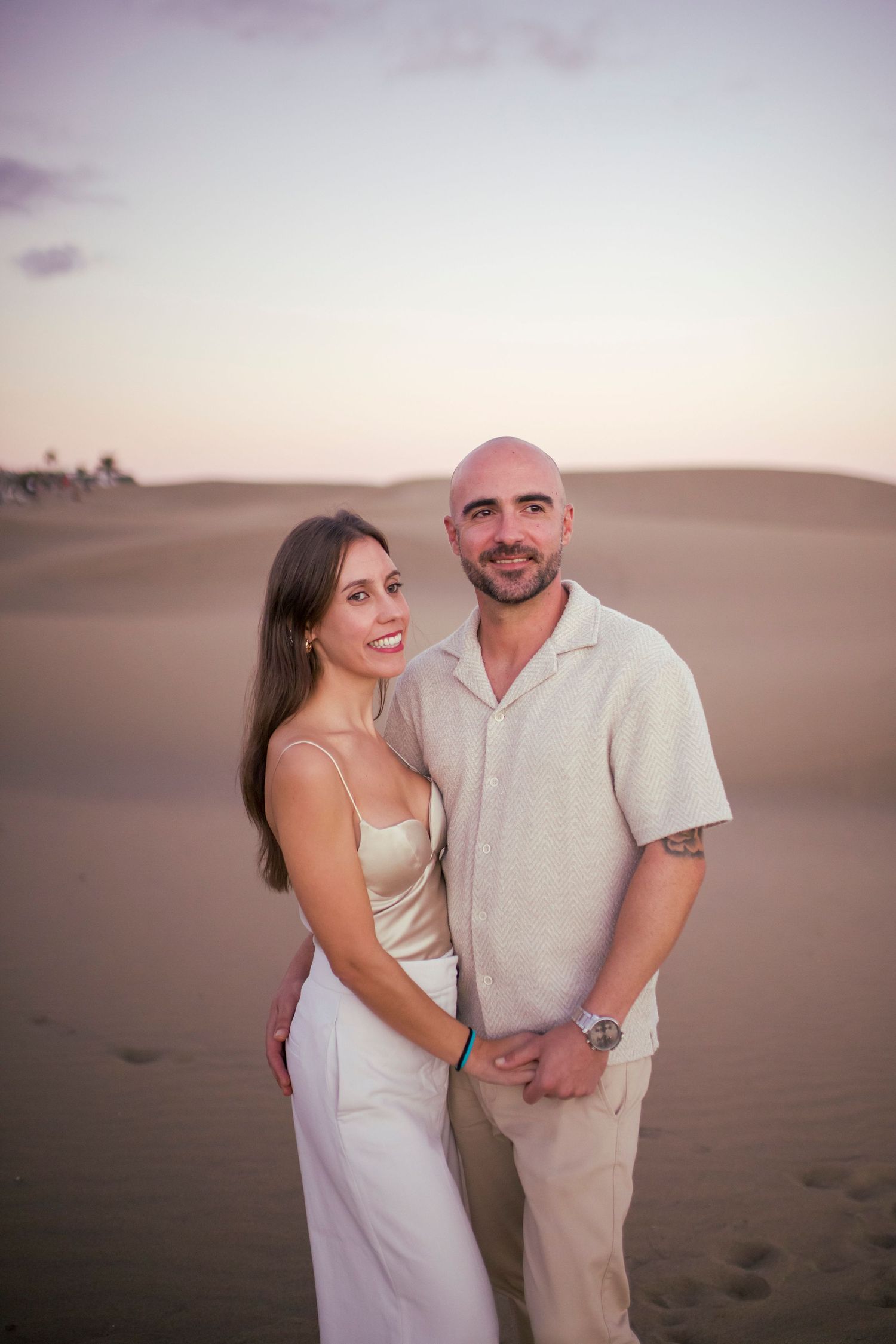 Natural engagement-style photoshoot in Valais
