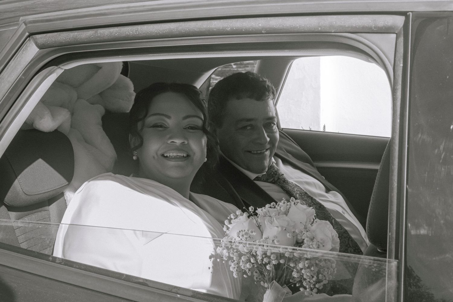 Elopement photography in Valais for relaxed couples