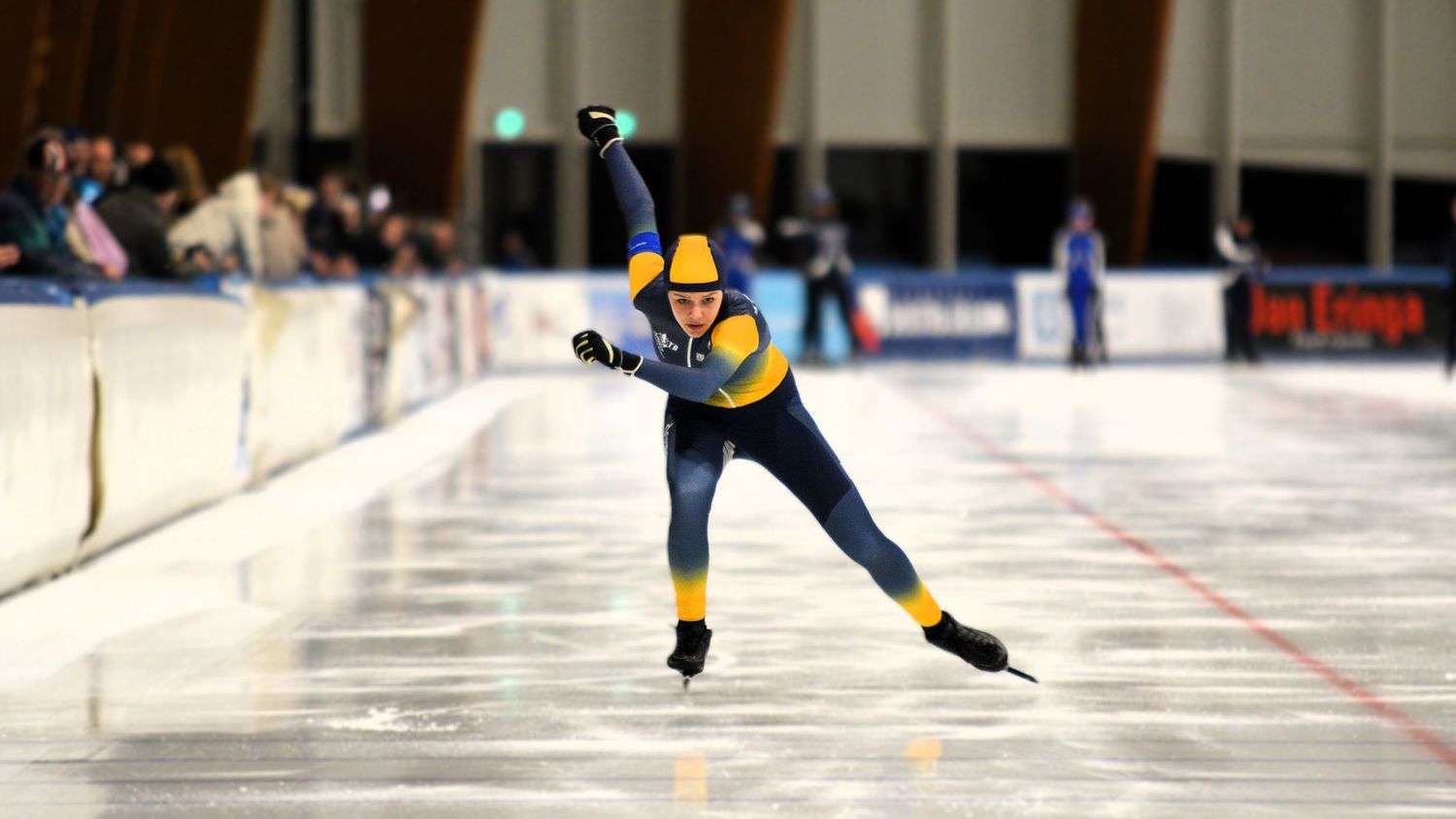 Schaatswedstrijd 11 stedenhal Leeuwarden Ferwerter Iisclub