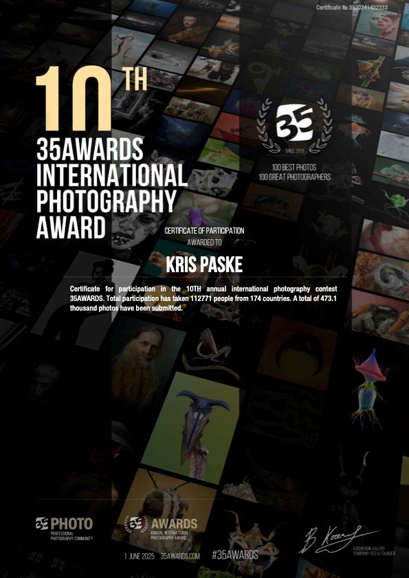Utvalgte fotografier premiert av 35AWARDS, en internasjonal fotokonkurranse med fagjury og deltakere fra hele verden.