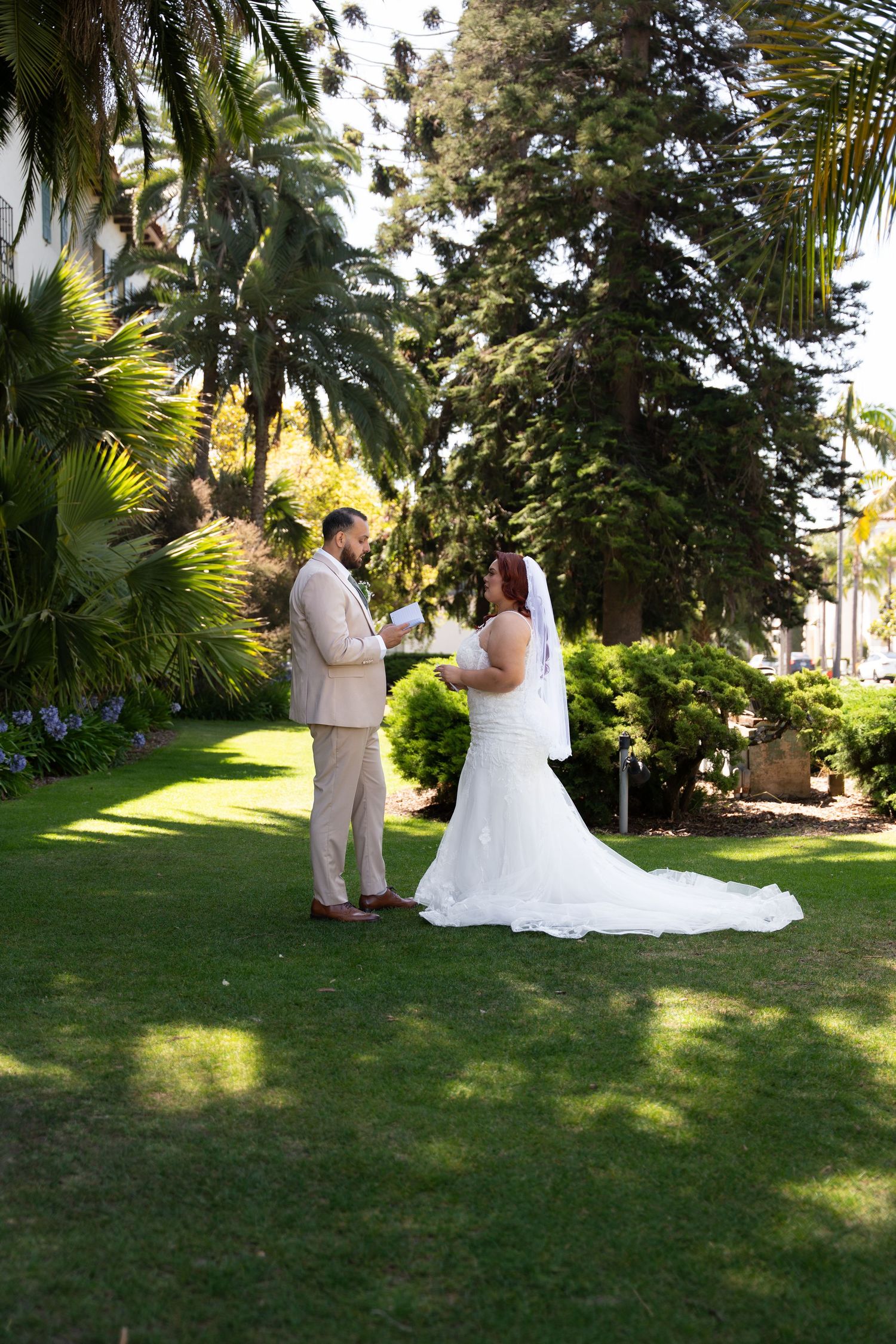 Sequence of wedding photos in a sunny palm garden with expansive green lawn.