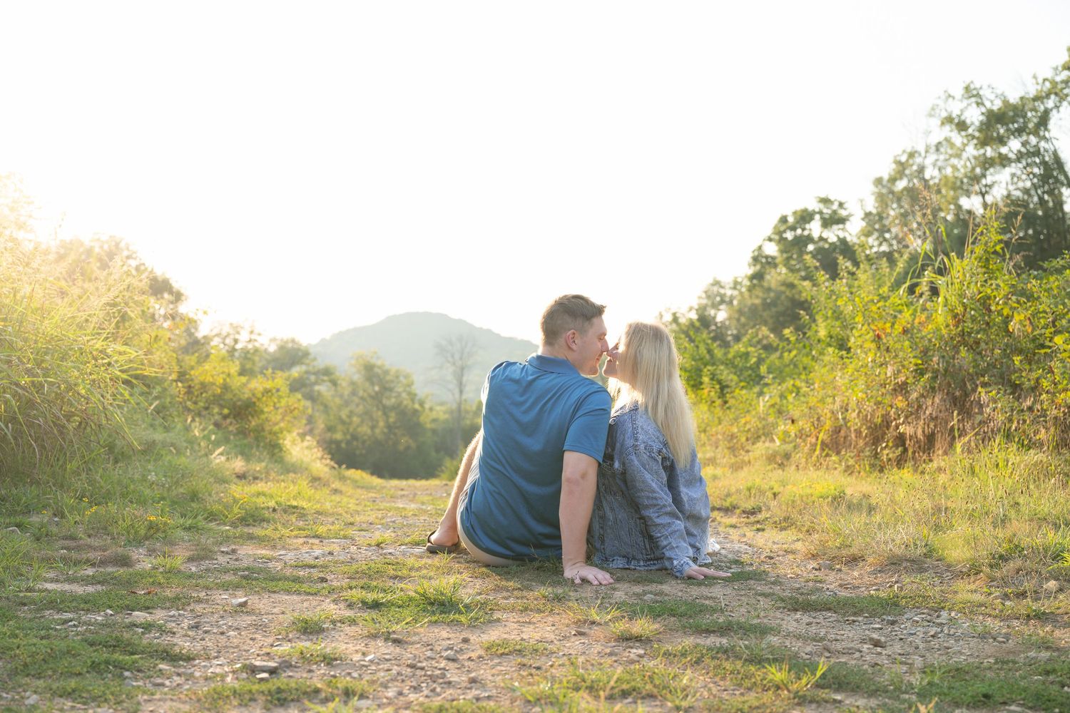 engagement session near Ravenswood mansion in Brentwood Tennessee