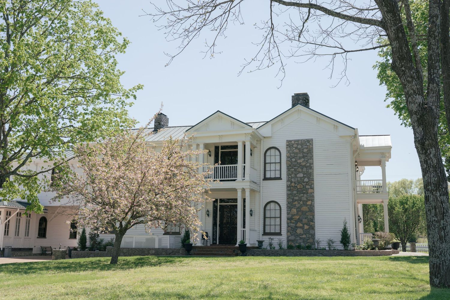 Legacy Farms wedding venue in Lebanon, TN