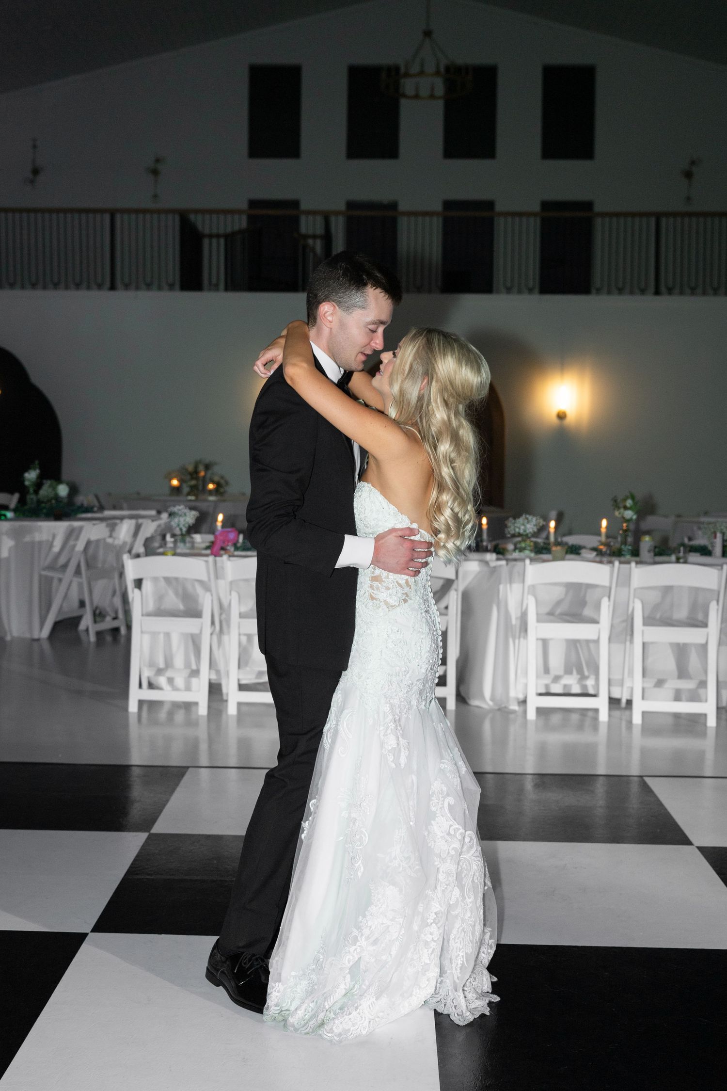 private last dance -fun wedding picture in McMinnville, TN at The Monroe