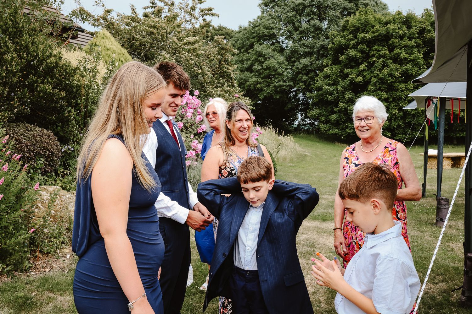 Petworth Village Hall Wedding, relaxed wedding, rural, rustic, relaxed wedding photography, documentary wedding photography
