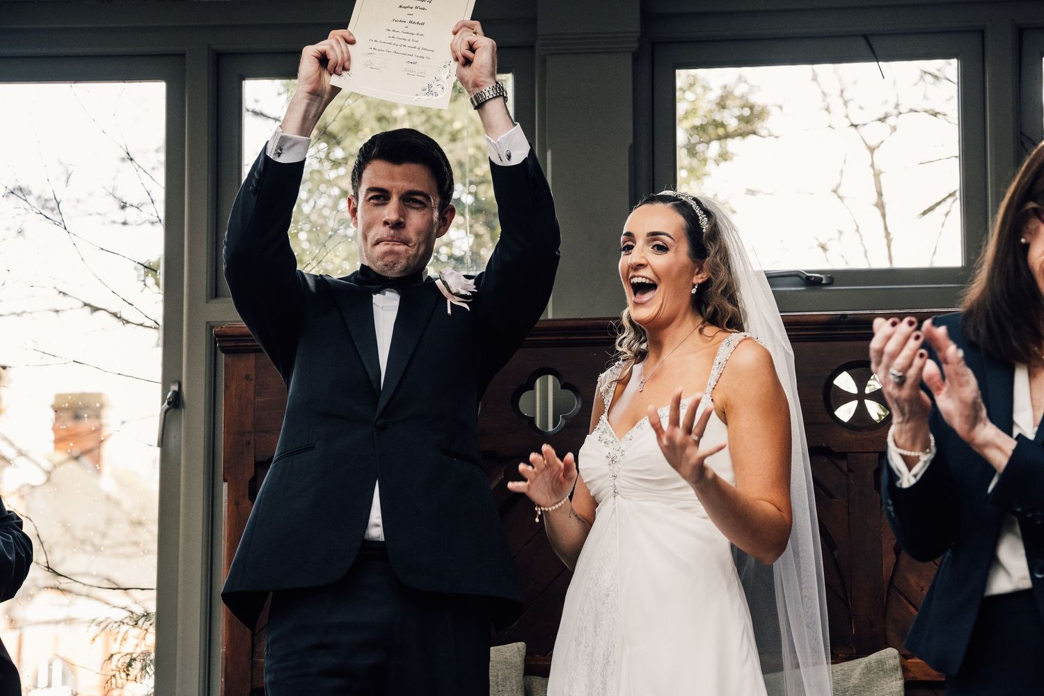 Wedding, The Barn Tunbridge Wells, Kent wedding photographer. Documentary wedding photographer, relaxed wedding photographer