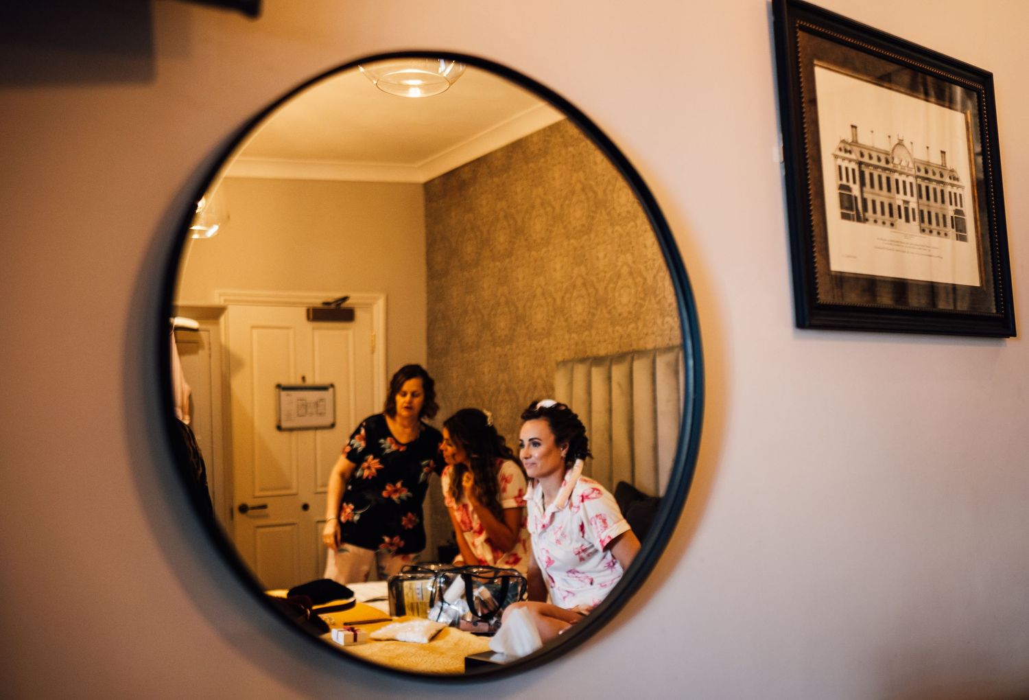 Wedding, The Barn Tunbridge Wells, Kent wedding photographer. Documentary wedding photographer, relaxed wedding photographer