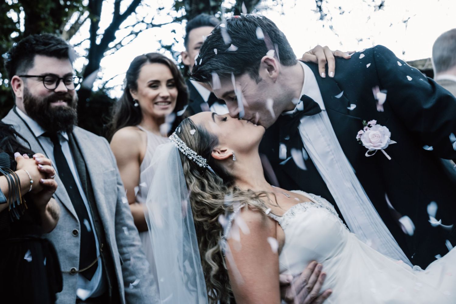 Wedding, The Barn Tunbridge Wells, Kent wedding photographer. Documentary wedding photographer, relaxed wedding photographer