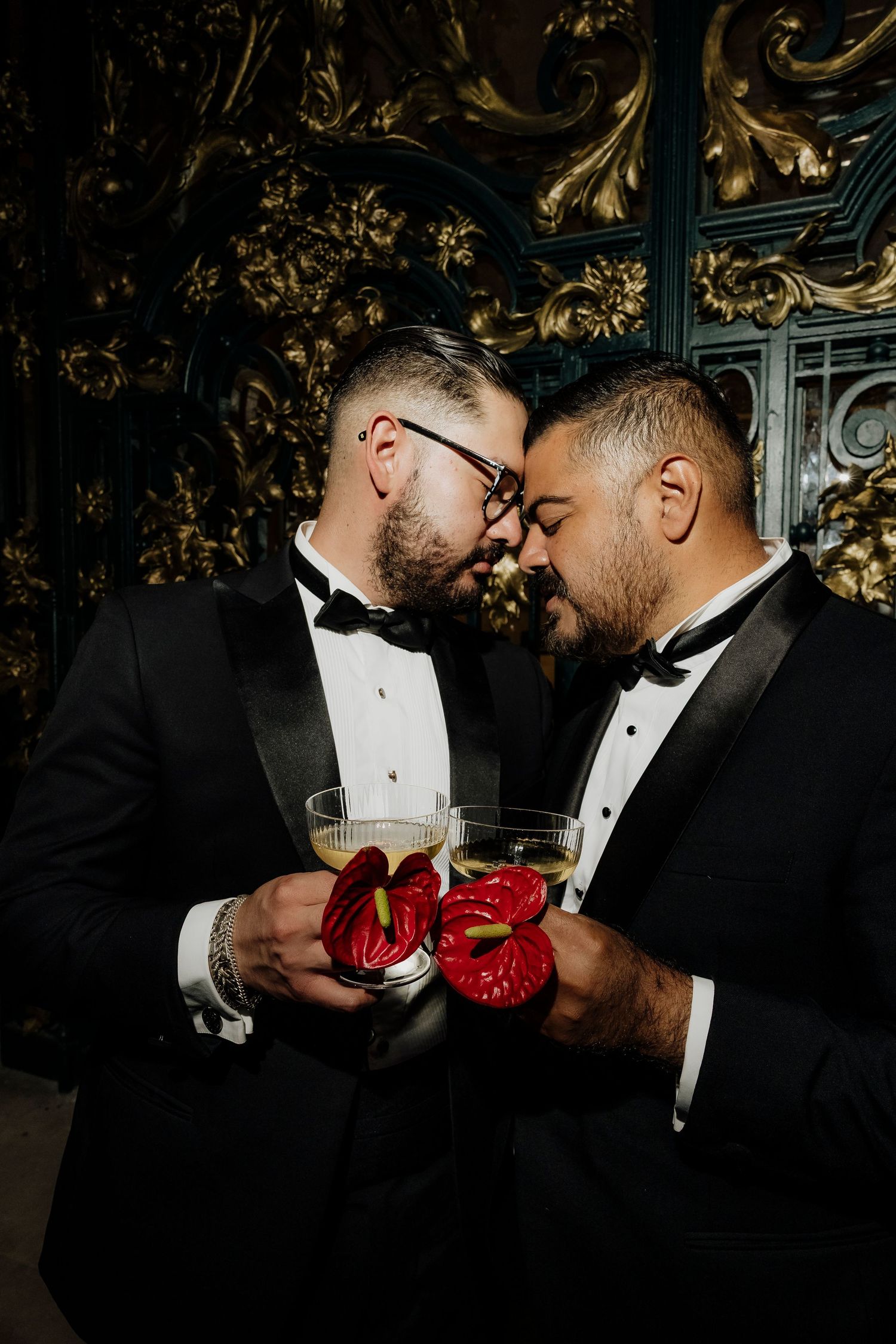 editorial wedding photographer paris & destination, provence, italie, mexique, photographe mariage paris