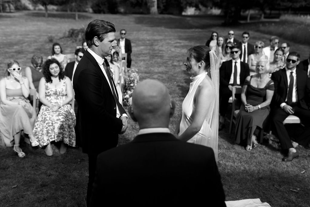 editorial wedding photographer paris & destination, provence, italie, mexique, photographe mariage paris