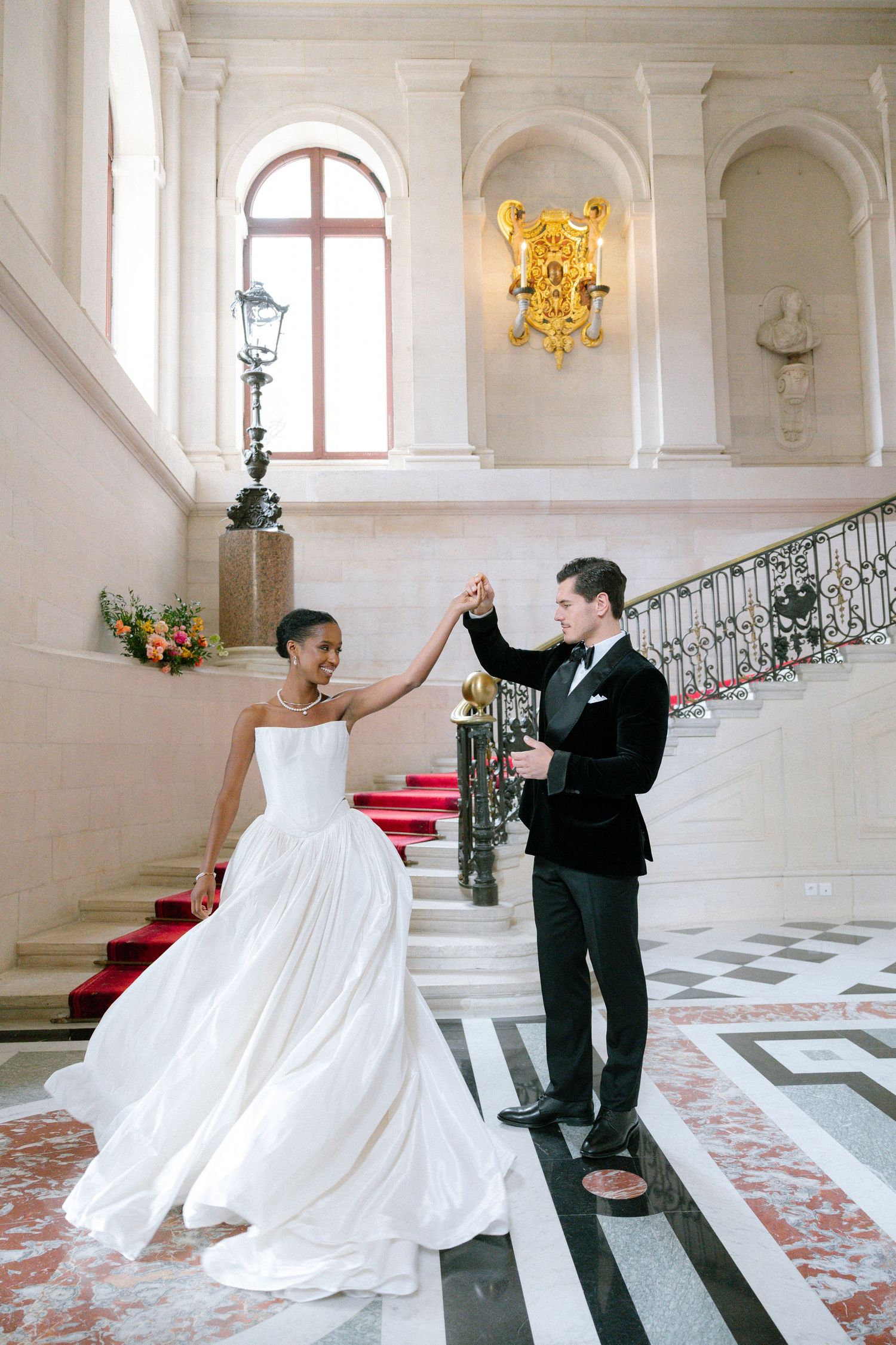 editorial wedding photographer paris & destination, provence, italie, mexique, photographe mariage paris