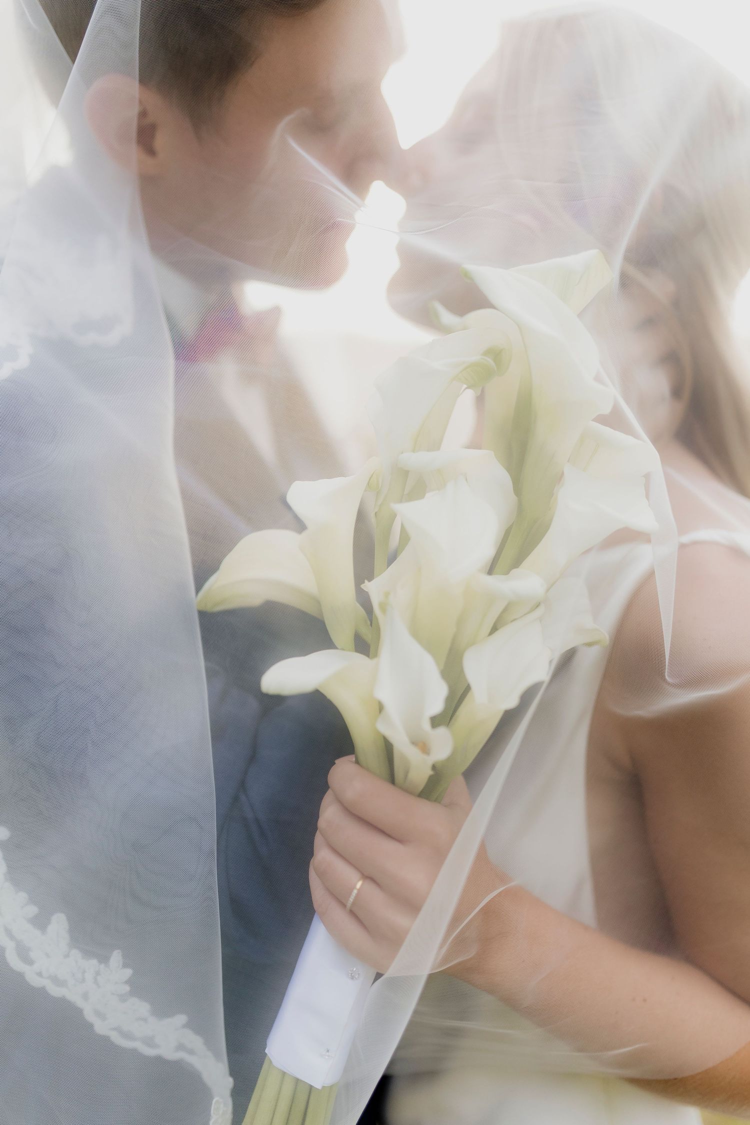 editorial wedding photographer