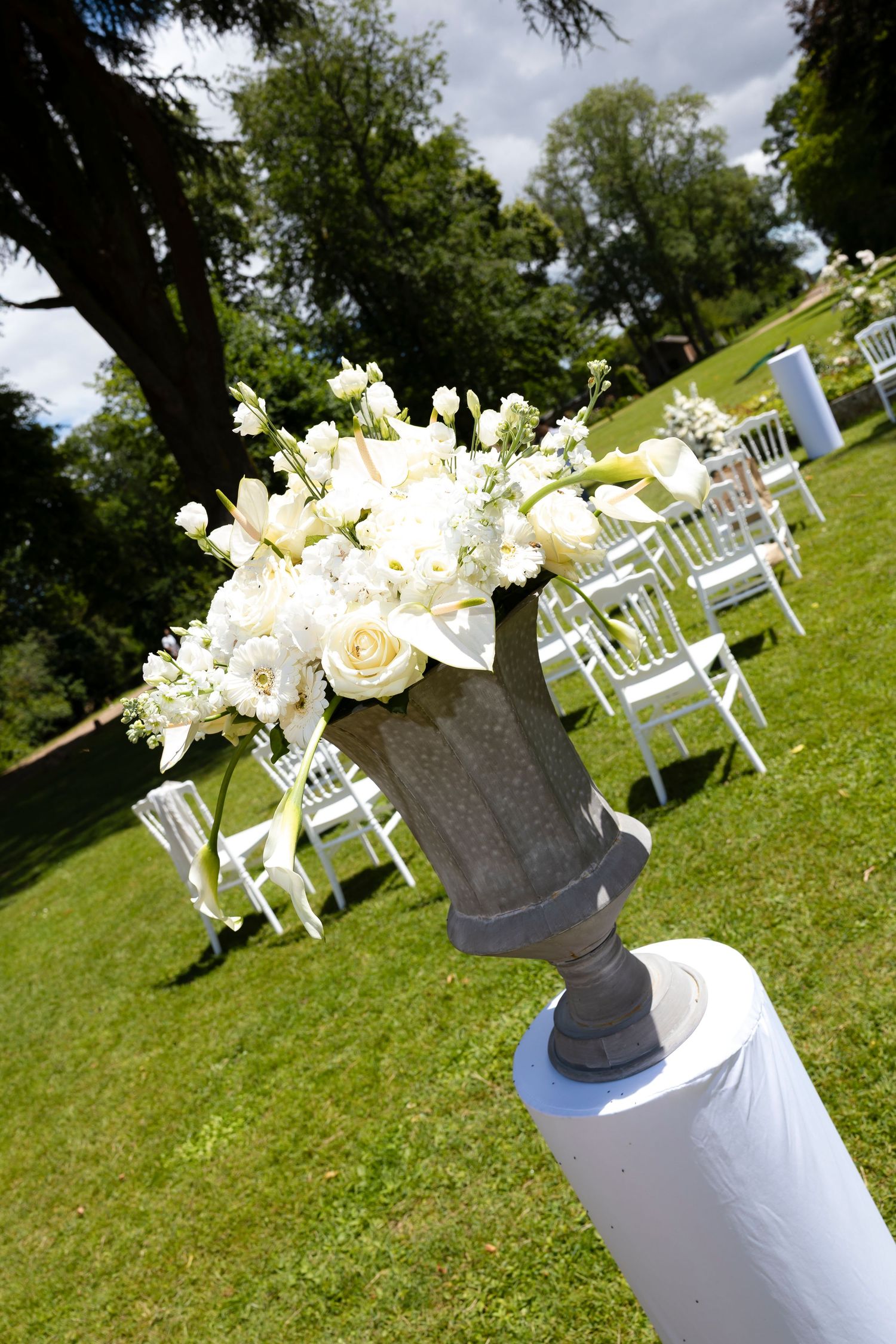 editorial wedding photographer