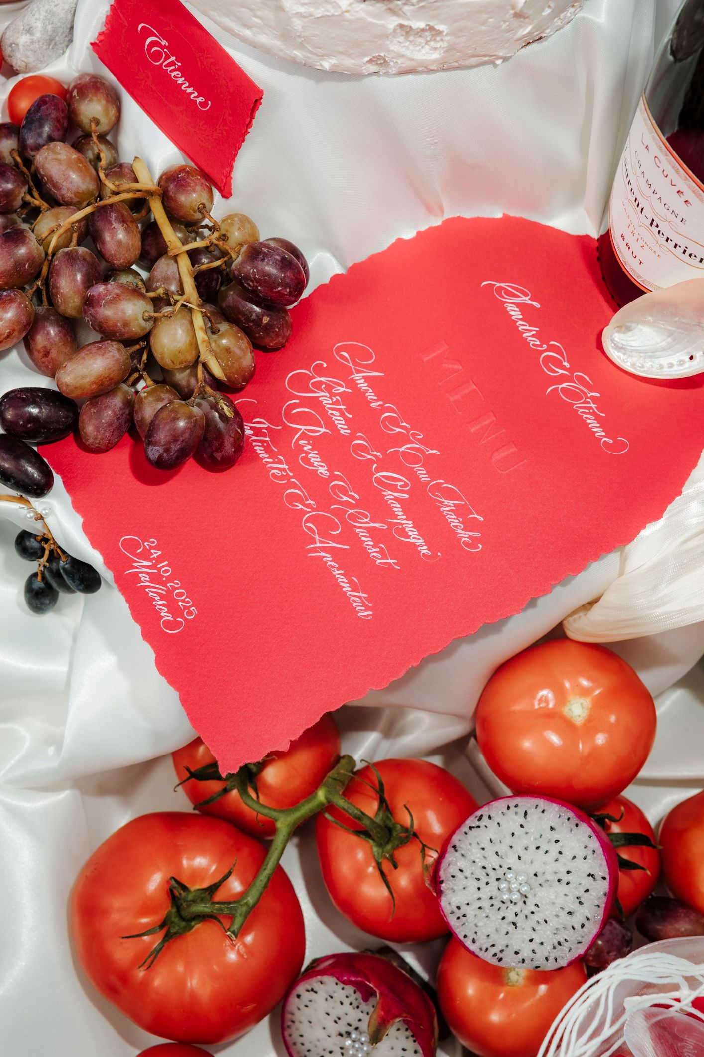 editorial wedding photographer paris & destination, provence, italie, mexique, photographe mariage paris