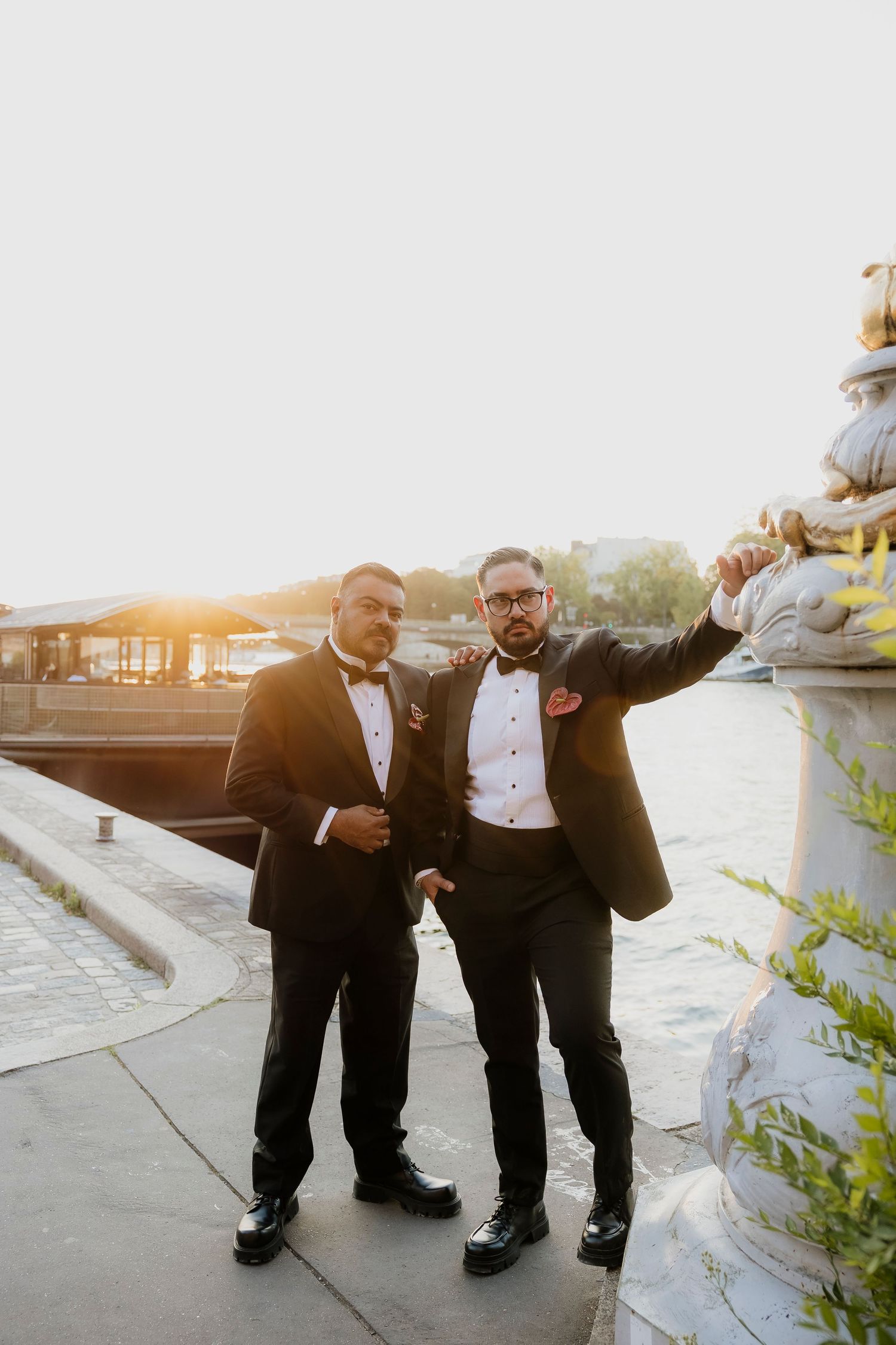 editorial wedding photographer paris & destination, provence, italie, mexique, photographe mariage paris