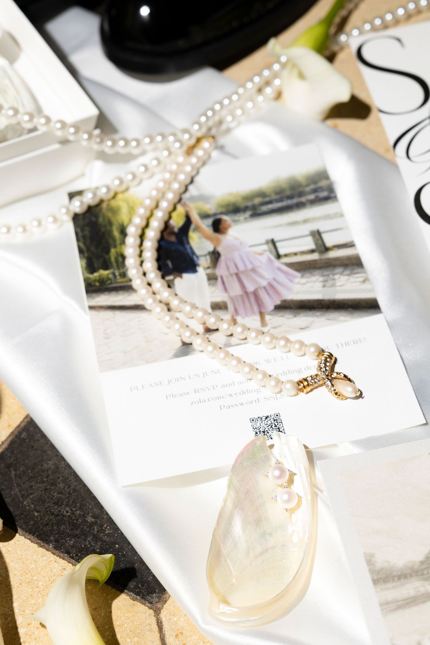 editorial wedding photographer paris & destination, provence, italie, mexique, photographe mariage paris