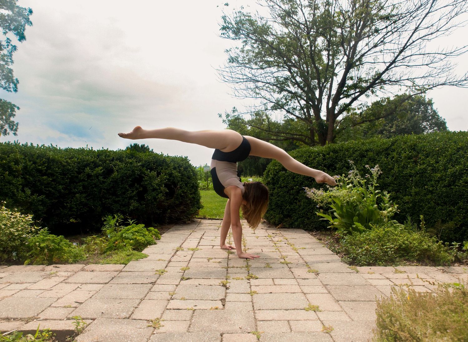 Dance photography at ICC Gardens in East Peoria, IL
