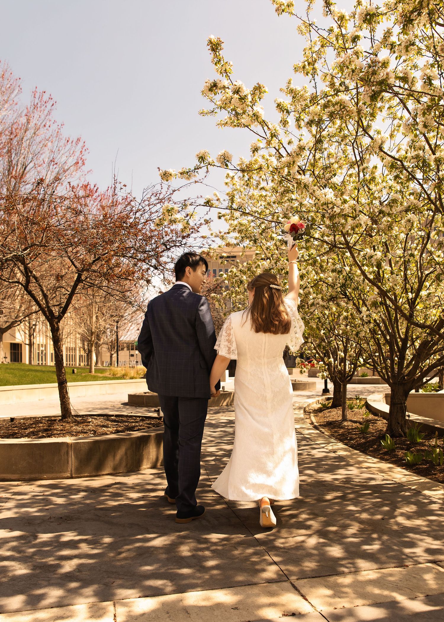 Wedding photography at Peoria County Courthouse