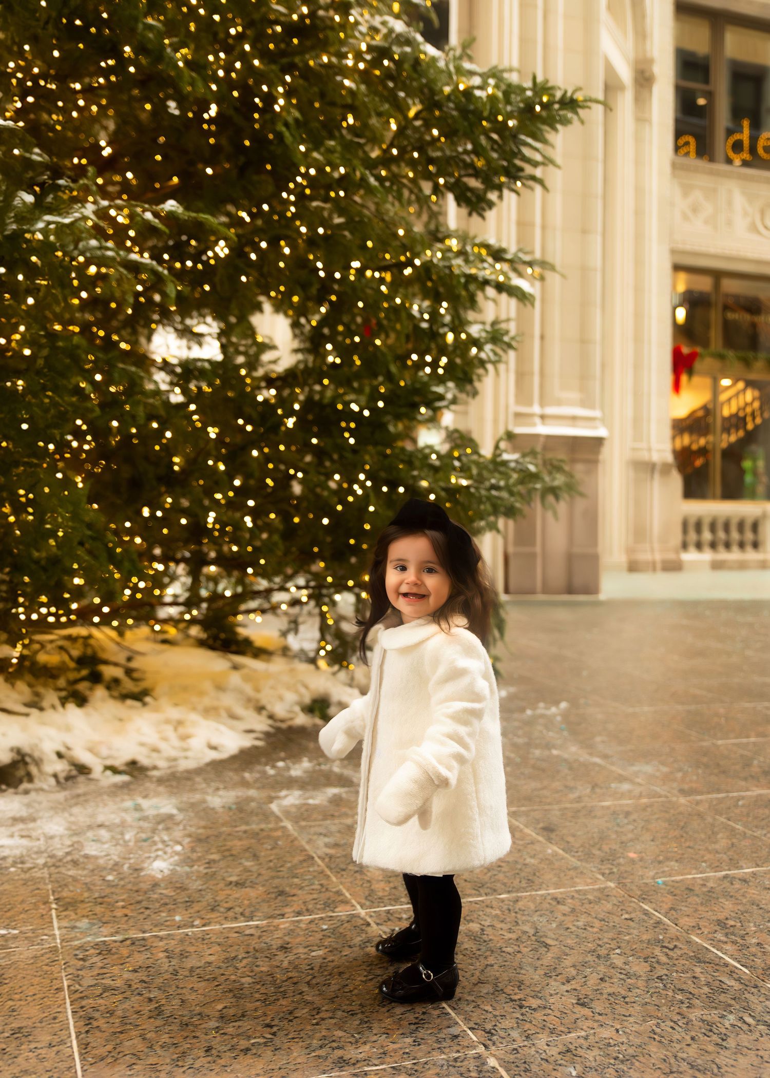 Christmas family session at Wrigley Building in Chicago IL