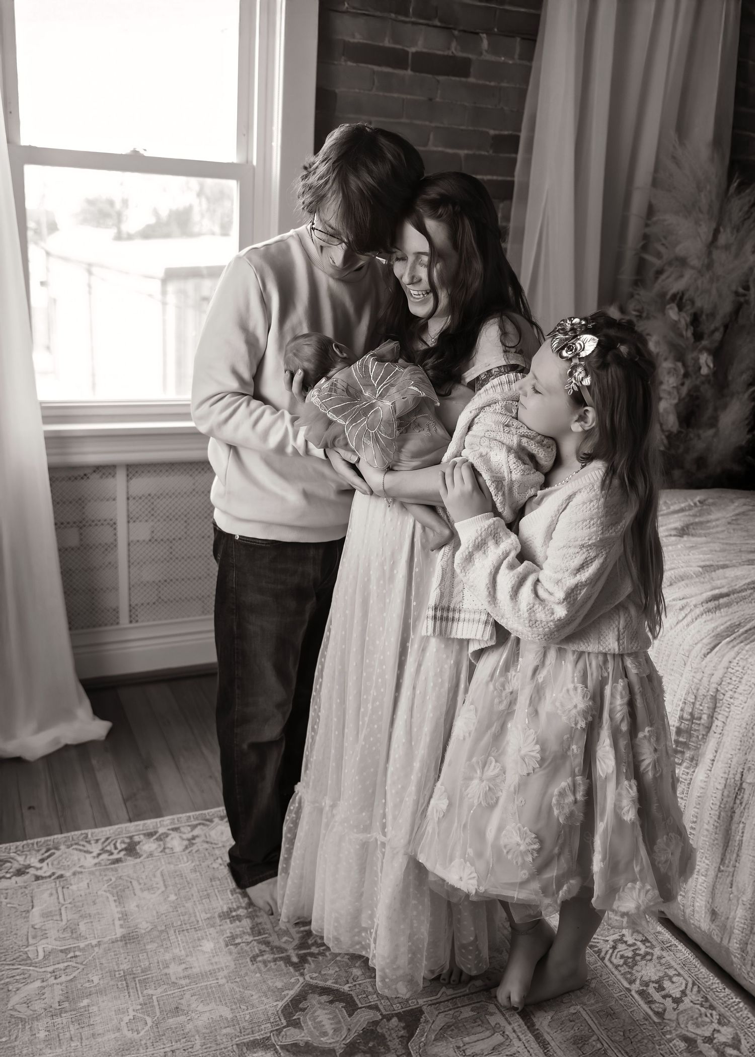 Lifestyle Newborn photoshoot in Central Illinois