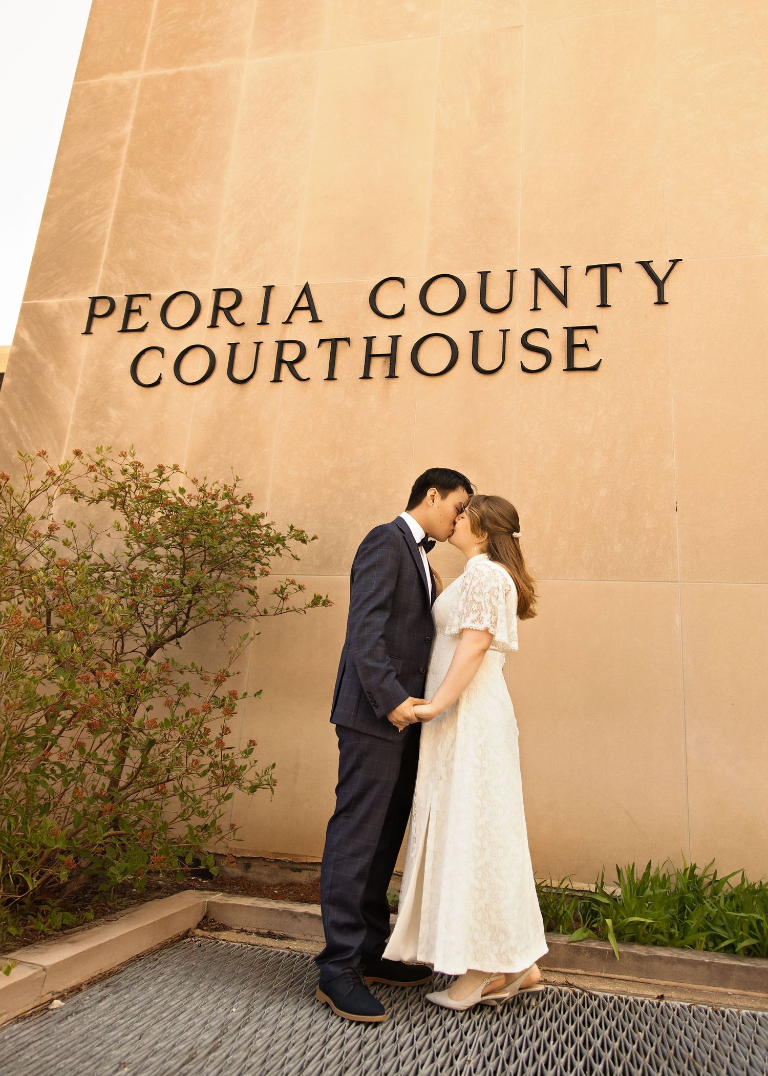 Wedding photo at Peoria County Courthouse
