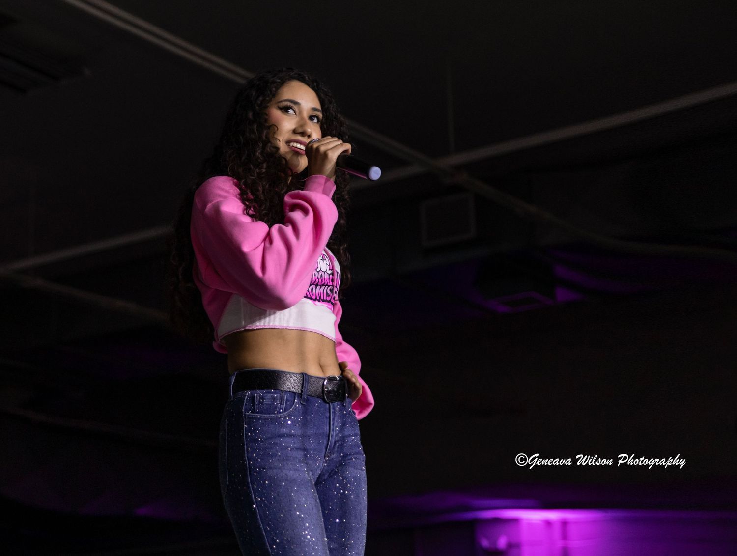 Singer performance in Central Illinois