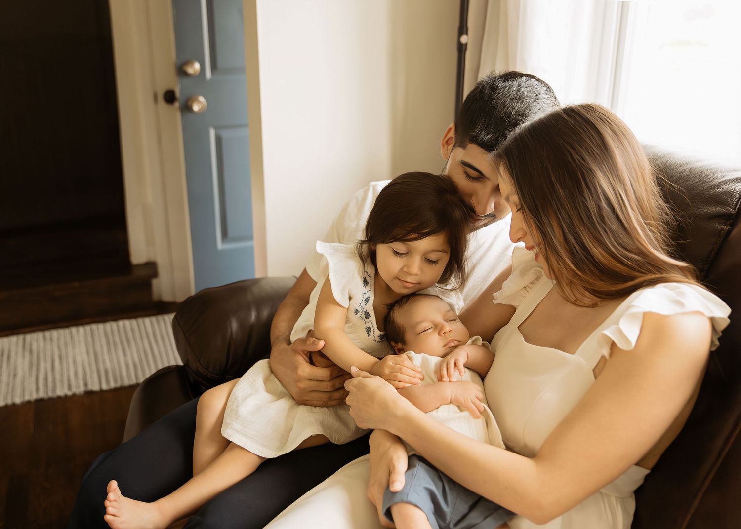 Lifestyle Newborn session in-home in Chicago Illinois
