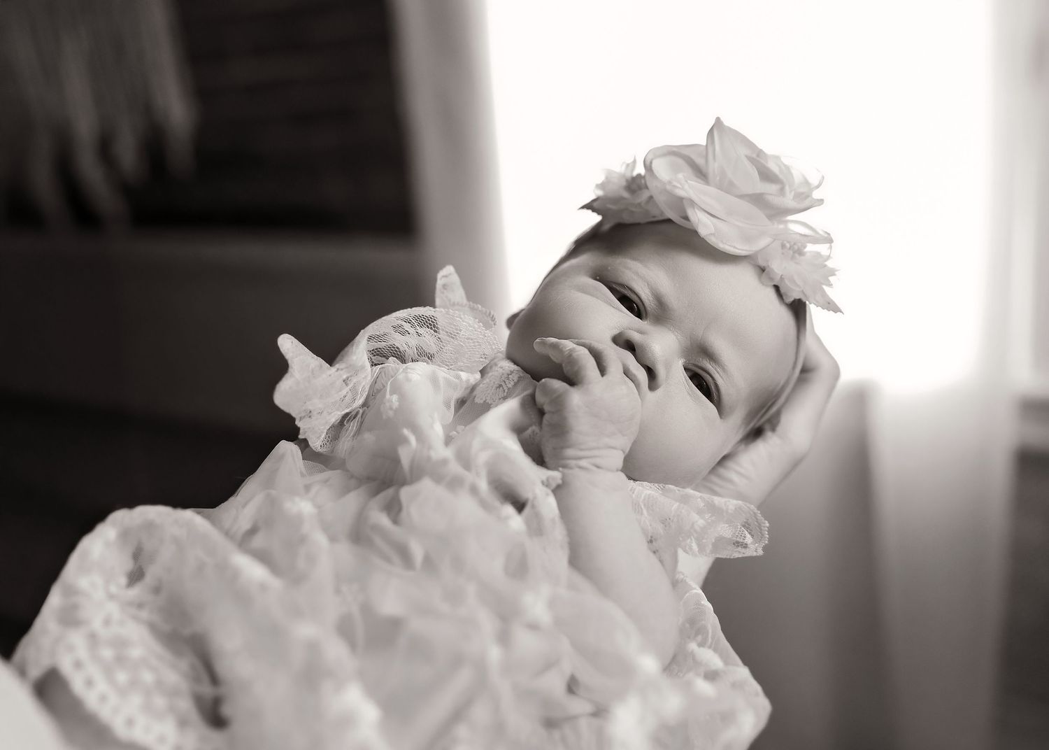 Lifestyle Newborn photoshoot in Central Illinois