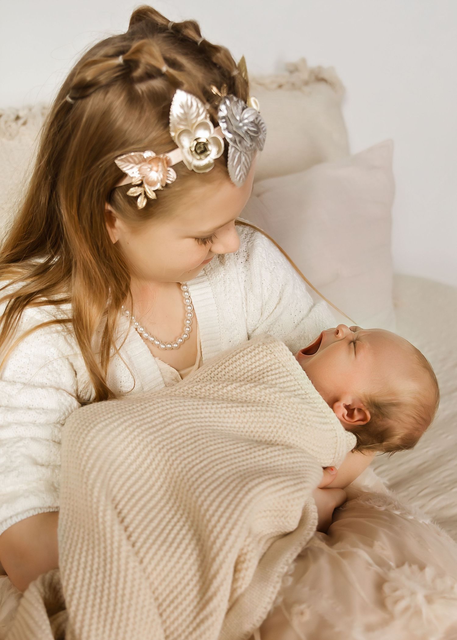 Lifestyle Newborn photoshoot in Tremont Illinois at the Studio on Sampson