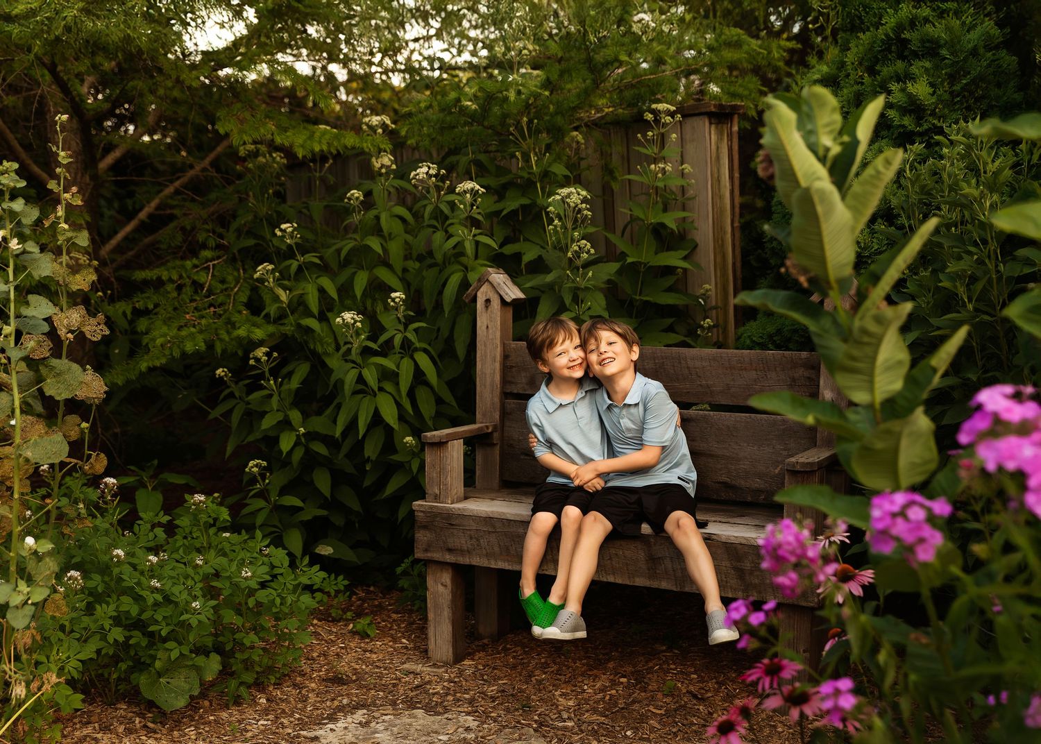 Family Session at ICC Gardens in East Peoria, IL